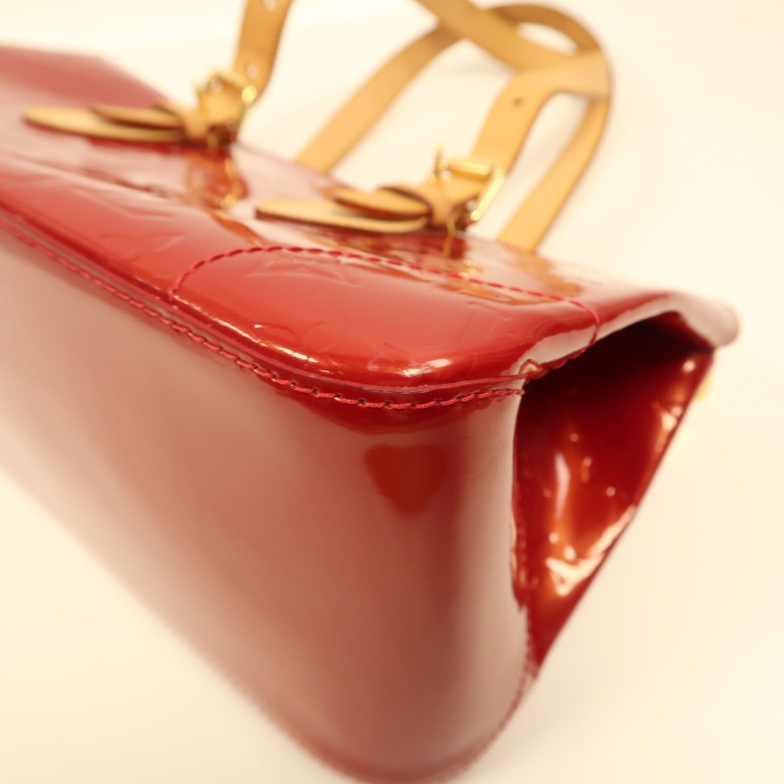 LOUIS VUITTON Monogram Vernis Rosewood Avenne金扣手挽袋紅色