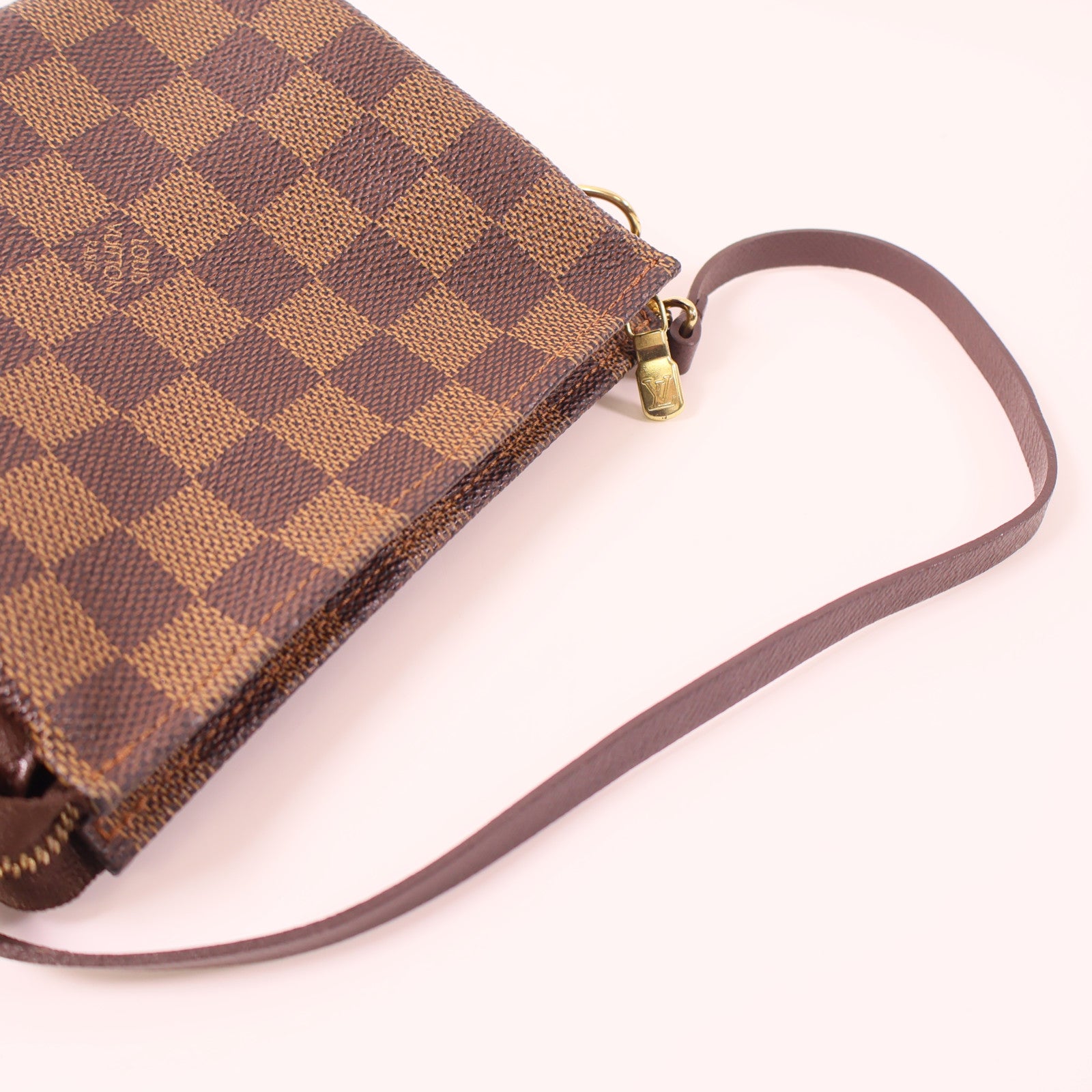 LOUIS VUITTON Damier Trousse Makeup Accessory Pouch金扣手挽袋棕色