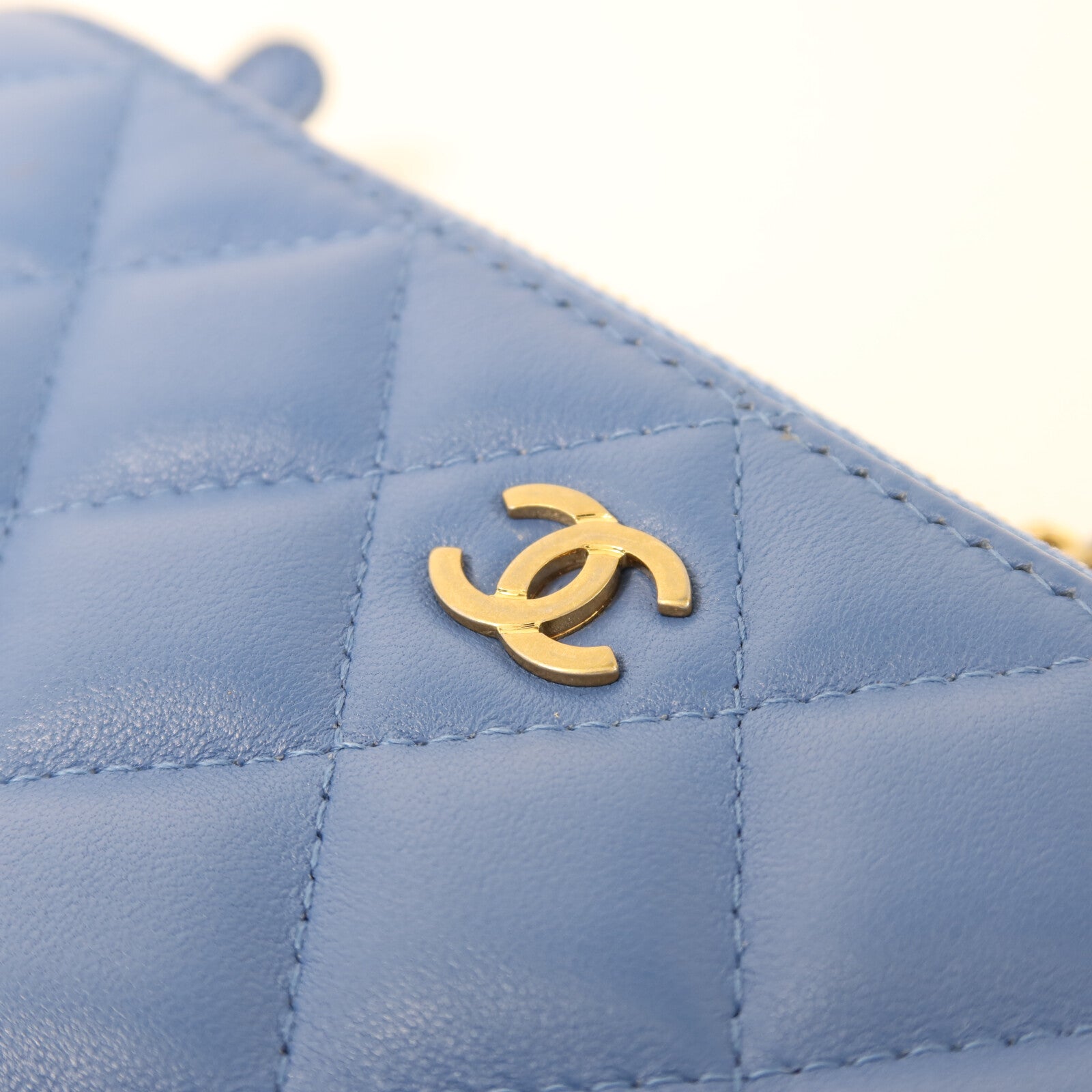 CHANEL 羊皮皮革Wallet On Chain金扣鏈帶肩背袋