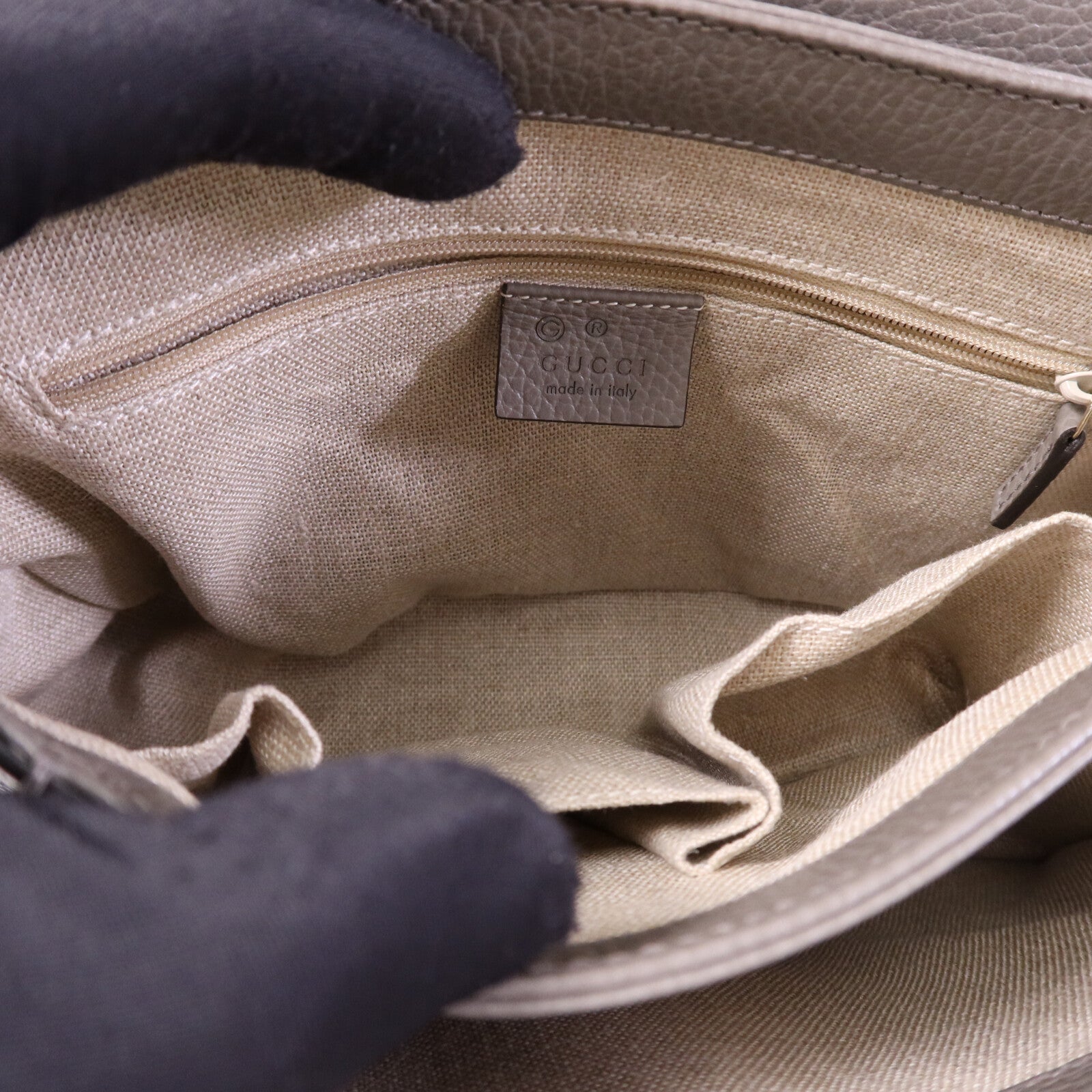 GUCCI 牛皮皮革Interlocking G Chain Bag金扣鏈帶肩背袋