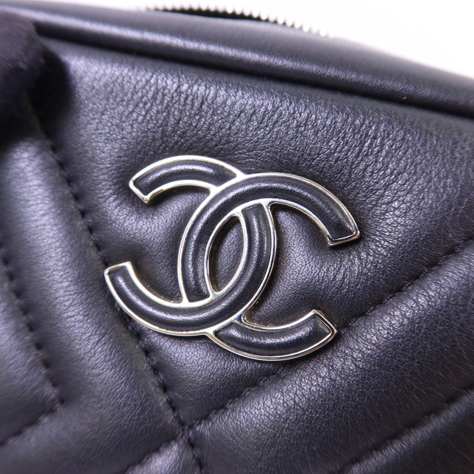 CHANEL 【激減優惠】羊皮皮革Shoulder Bag銀扣鏈帶肩背袋