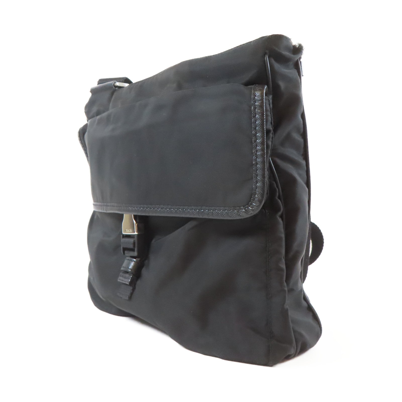 PRADA 尼龍Shoulder Bag銀扣肩背袋黑色