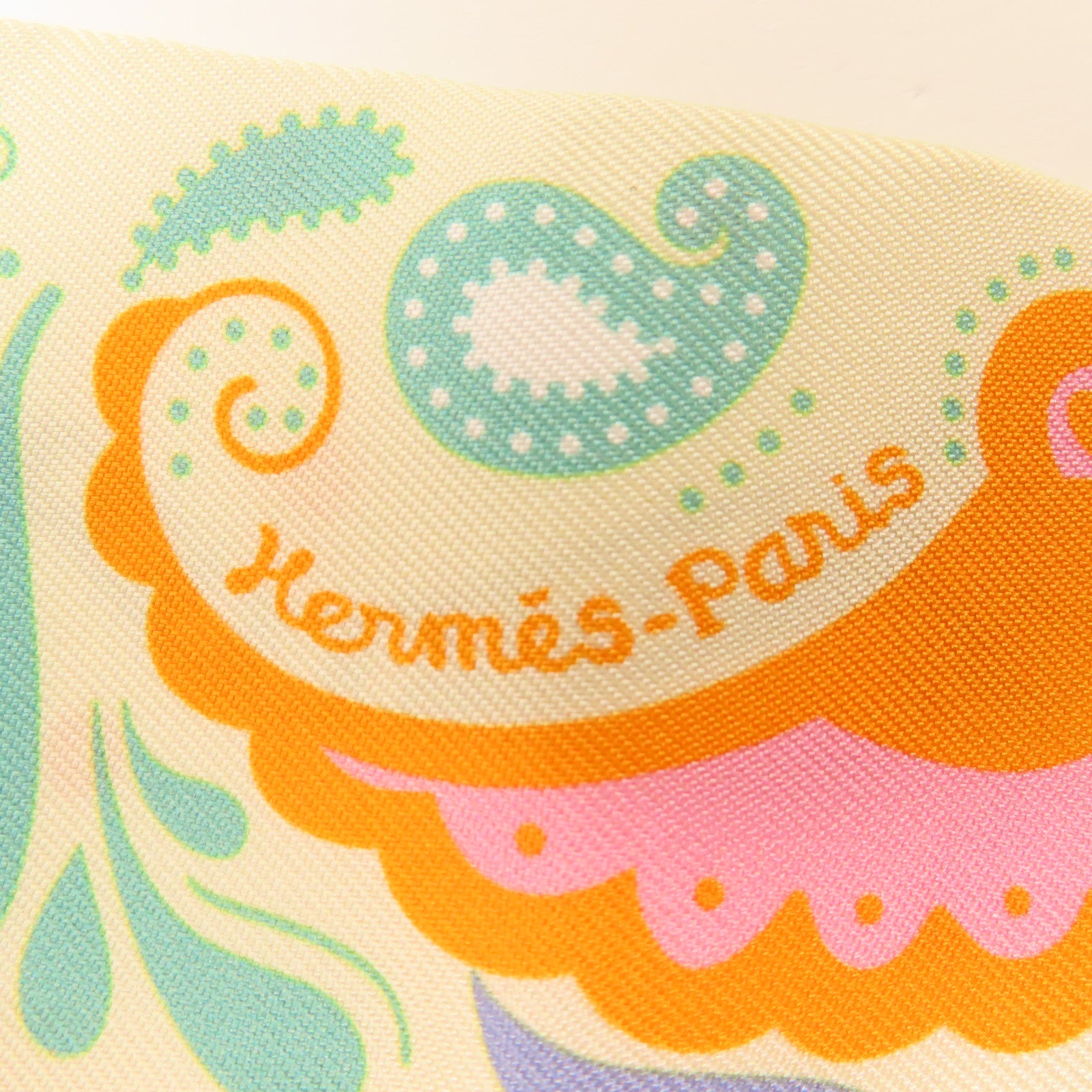 HERMES 絲質Twilly絲巾