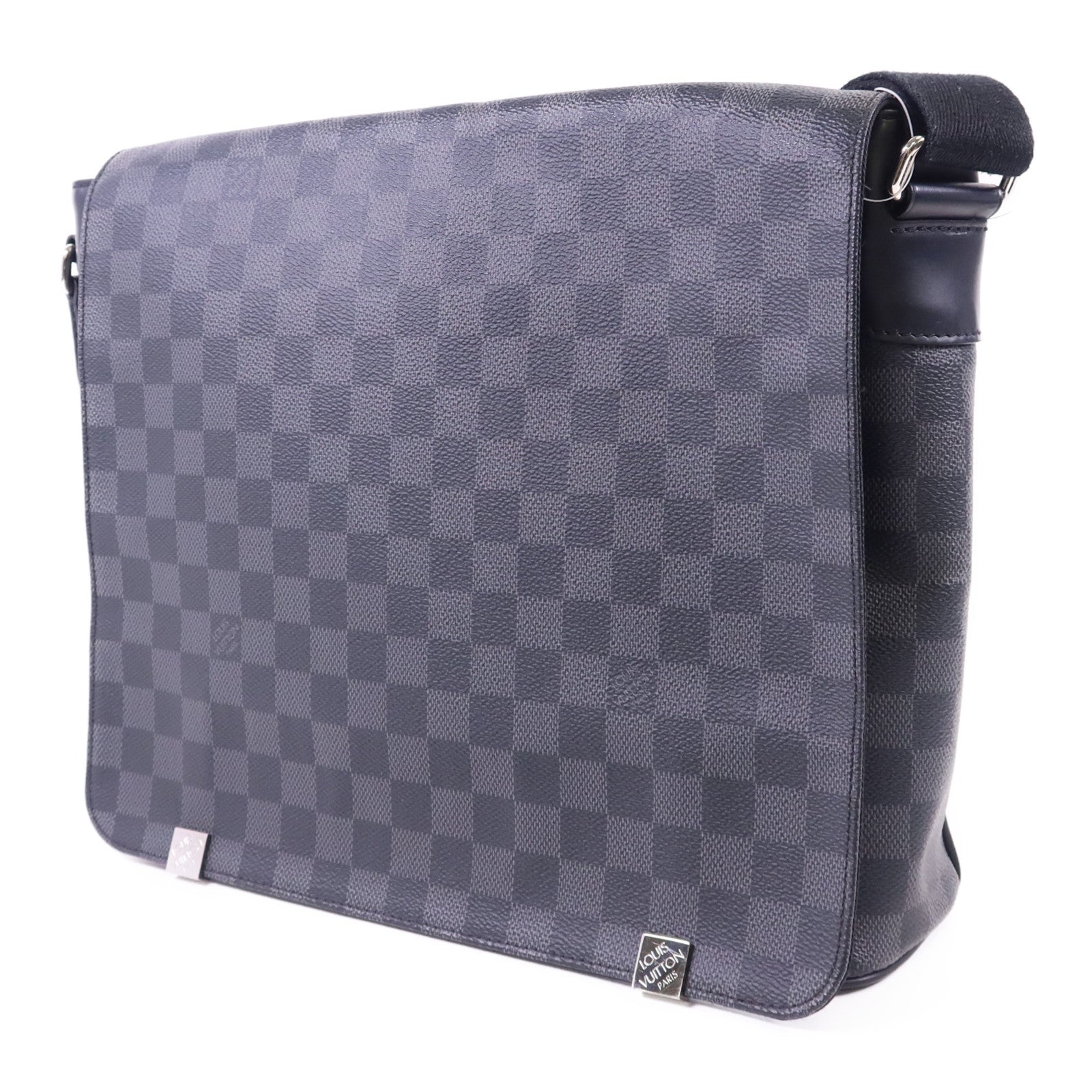 LOUIS VUITTON Damier Graphite District MM銀扣肩背袋