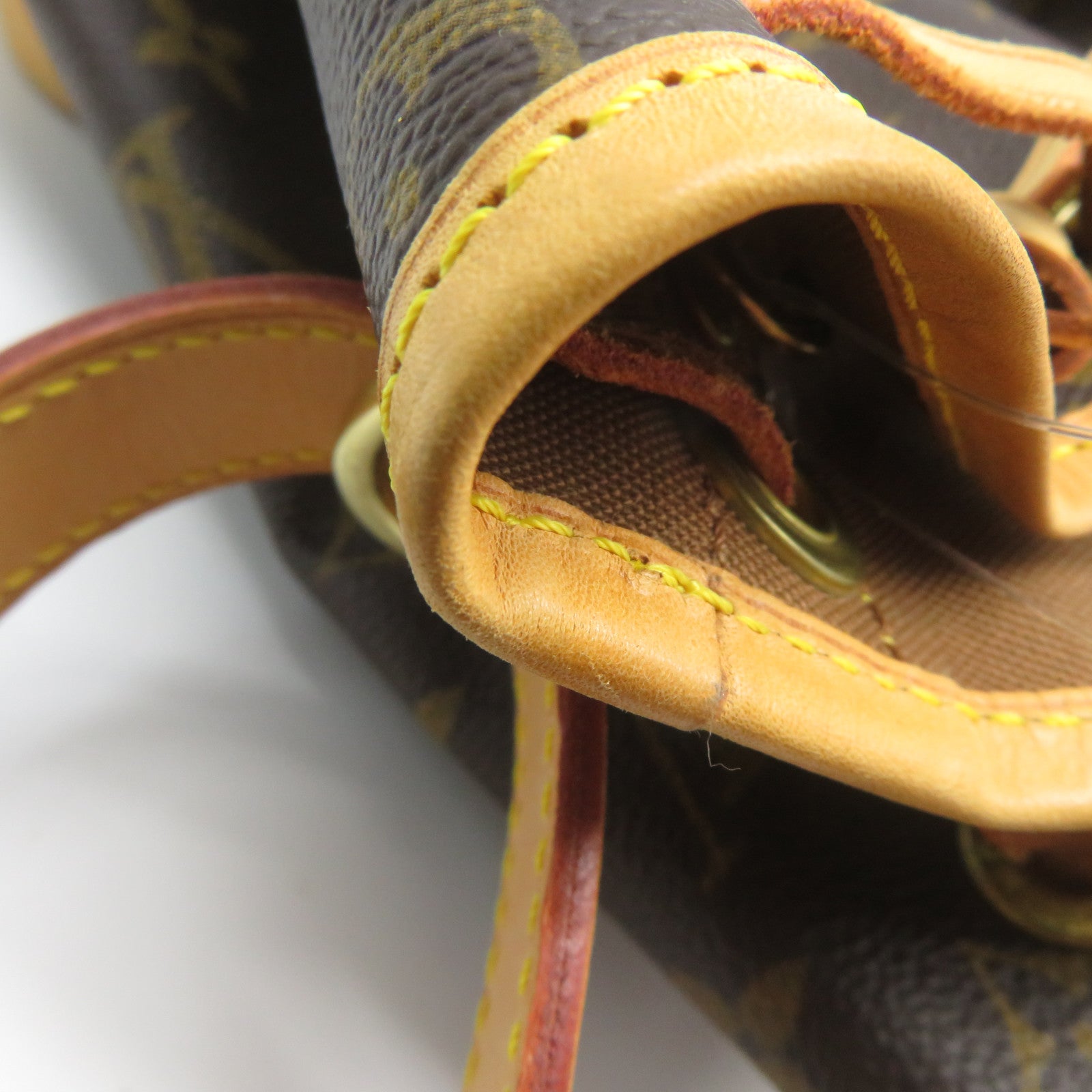 LOUIS VUITTON Monogram Noe金扣肩背袋啡色