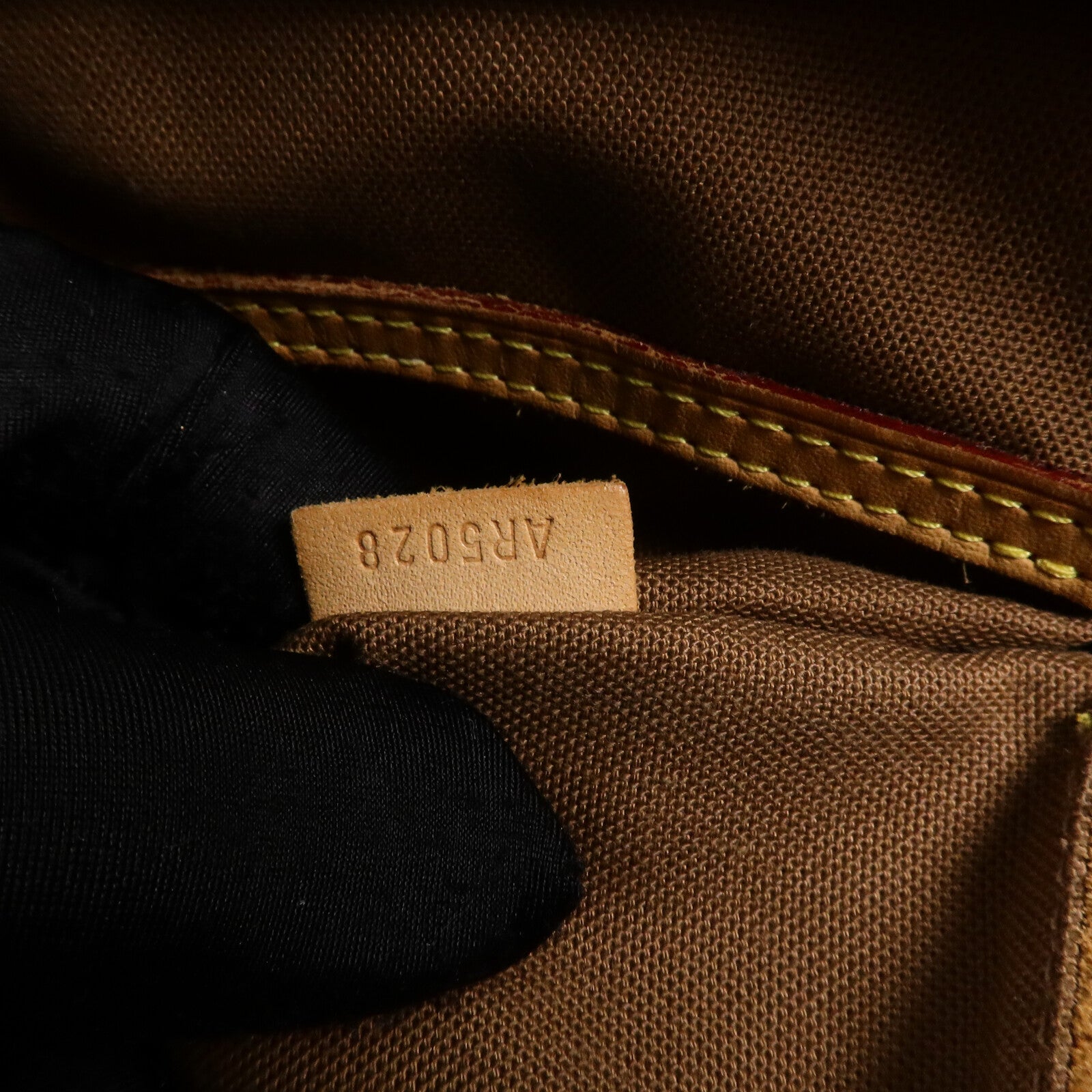 LOUIS VUITTON Monogram Cabas Mezzo肩背袋