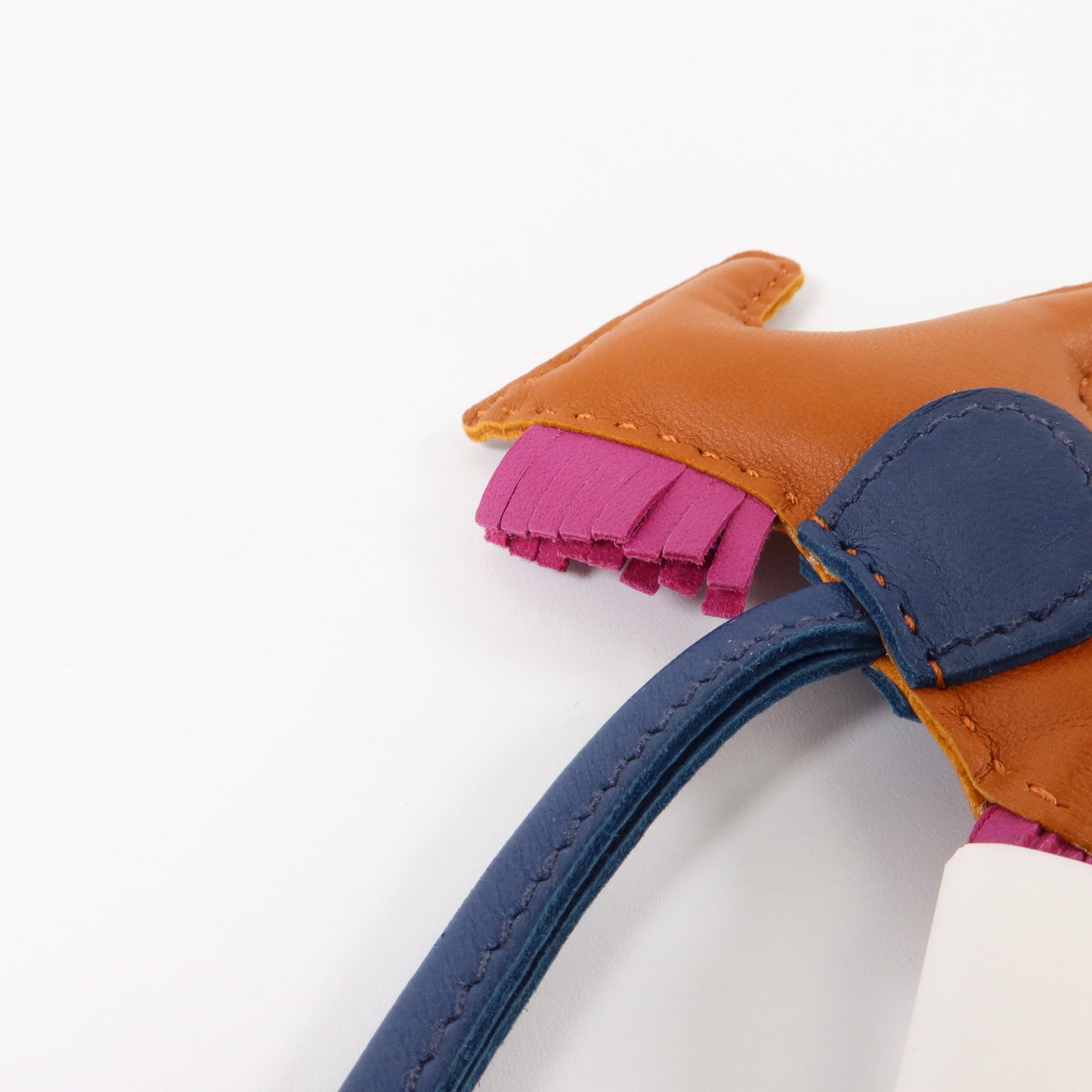 HERMES Milo皮革Rodeo PM掛飾Gold/Bleu Saphir/Rose Purple