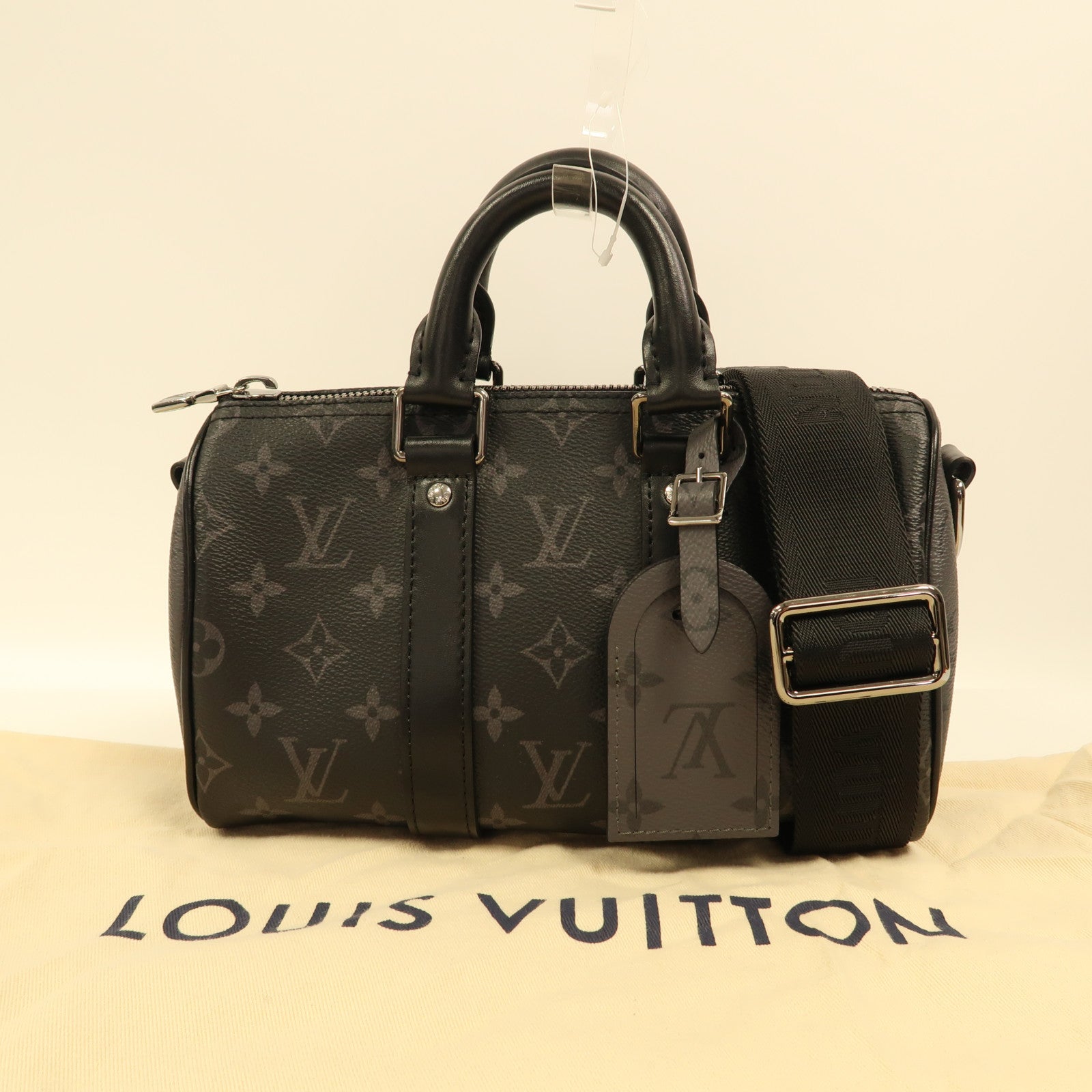LOUIS VUITTON Monogram Eclipse Keepall Bandouliere 25銀扣手挽肩背兩用袋黑色