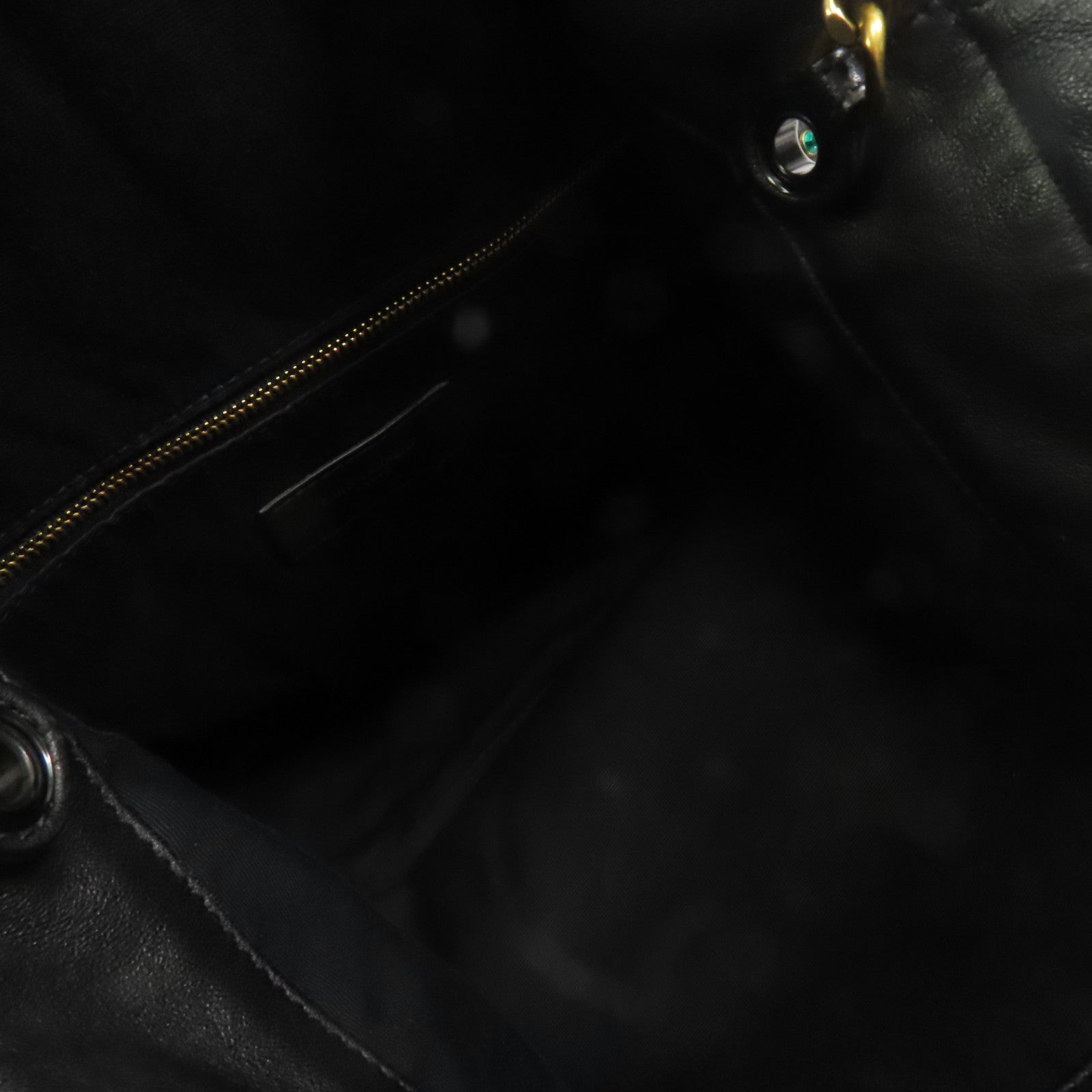 SAINT LAURENT 羊皮皮革Shoulder Bag金扣肩背袋黑色