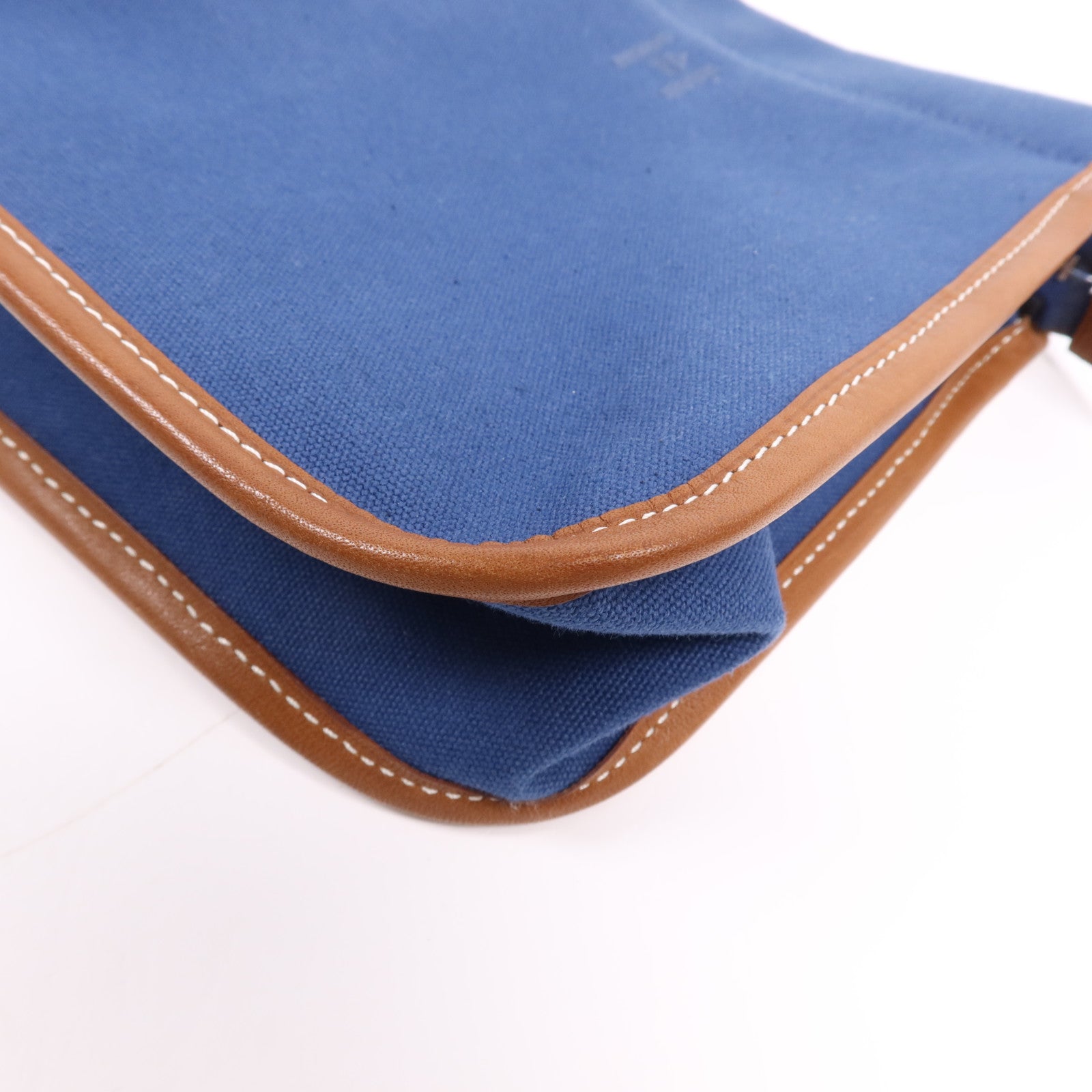 HERMES Swift皮革/棉質Embroidery Logo Camaiueu Pouch銀扣手拿包