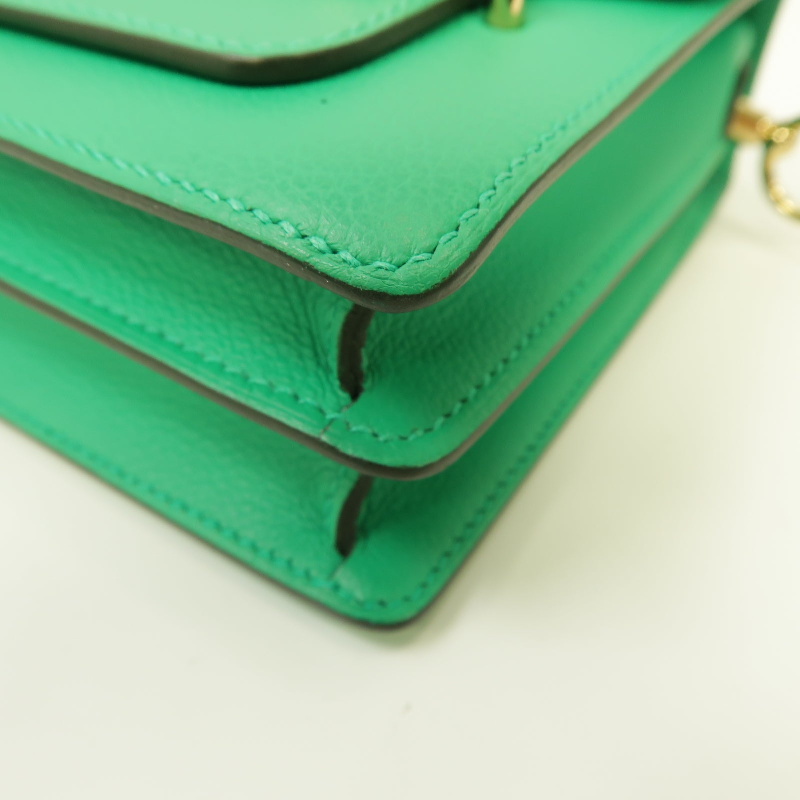 HERMES 【清倉大減價】Evercolor皮革Mini Roulis Shoulder Bag金扣肩背袋Menthe薄荷綠色