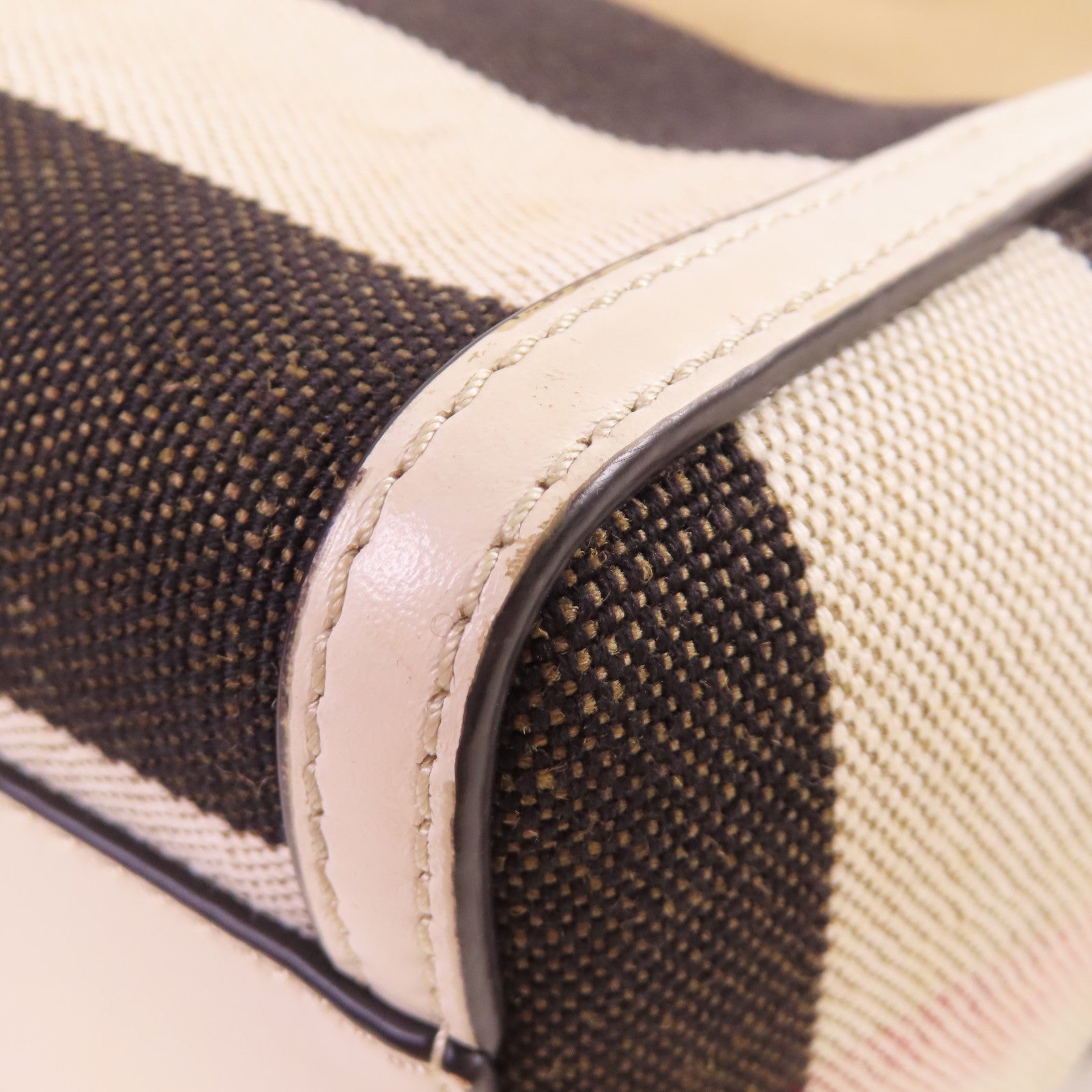 BURBERRY 帆布Hand Bag銀扣手挽袋啡色/白色