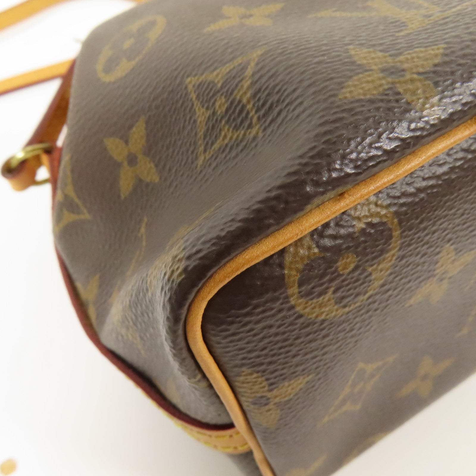 LOUIS VUITTON Monogram Nano Noe金扣肩背袋