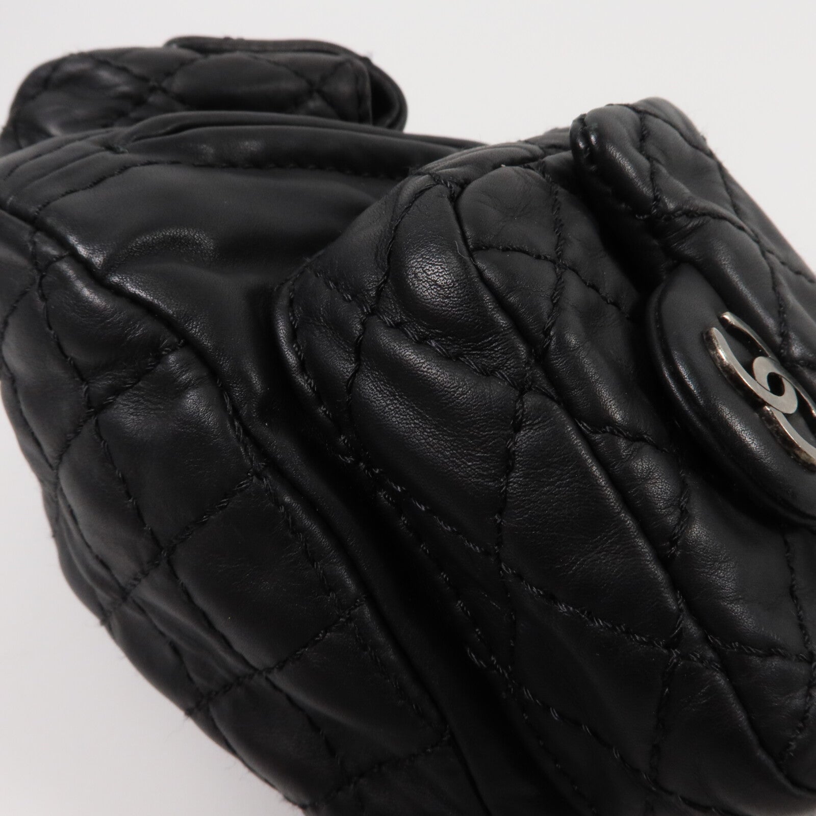 CHANEL 牛皮皮革BlackPack Mini背包