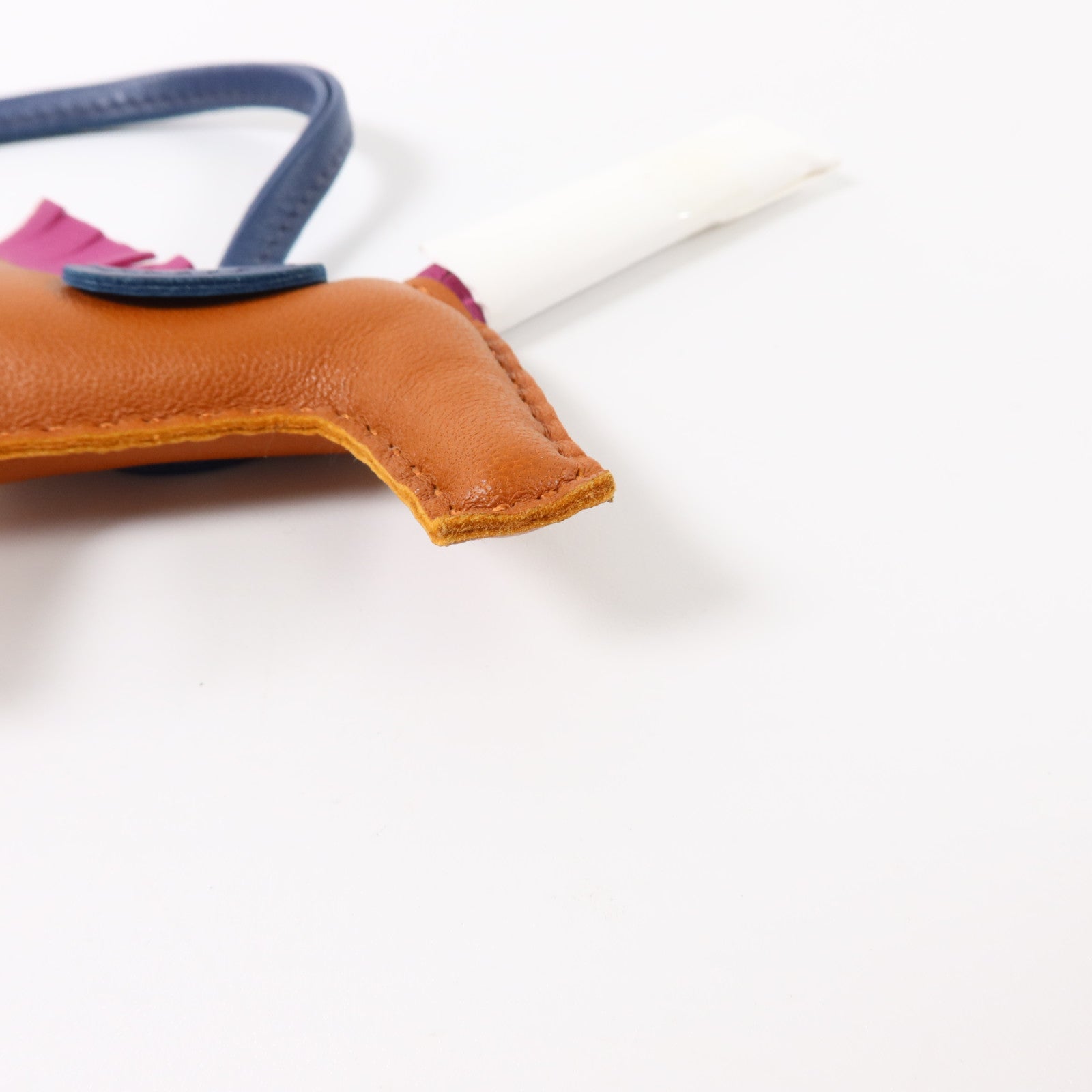 HERMES Milo皮革Rodeo PM掛飾Gold/Bleu Saphir/Rose Purple