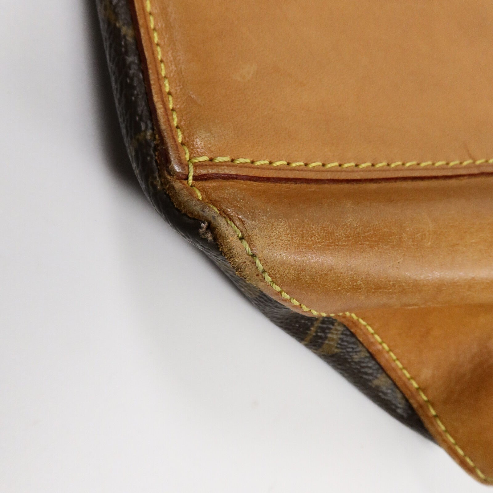 LOUIS VUITTON Monogram Cabas Mezzo肩背袋