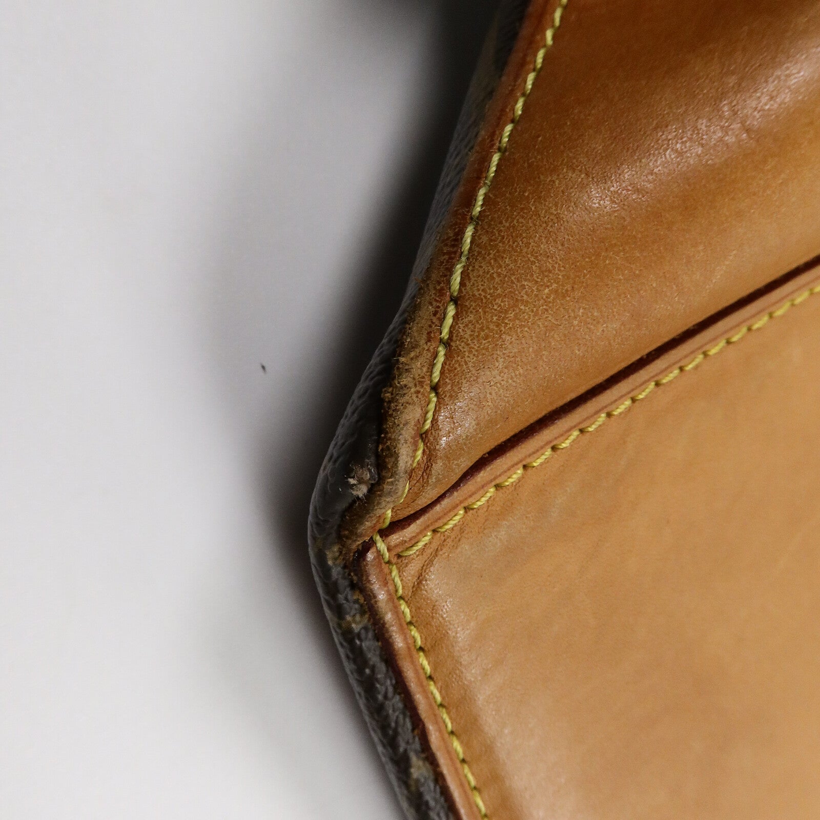 LOUIS VUITTON Monogram Cabas Mezzo肩背袋