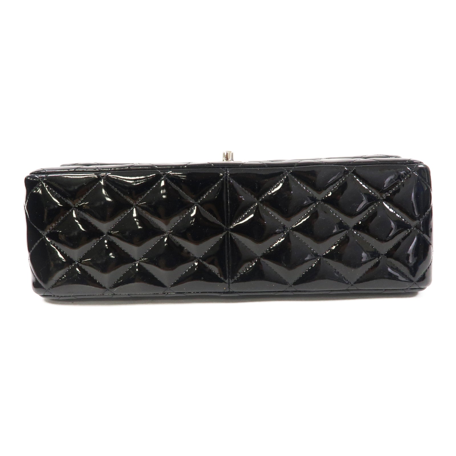 CHANEL 菱格漆皮皮革Classic Jumbo銀扣鏈帶肩背袋黑色