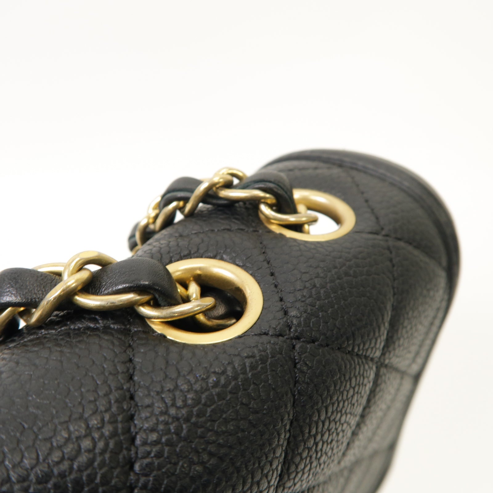 CHANEL 菱格Caviar皮革Chain Shoulder Bag金扣鏈帶肩背袋黒色