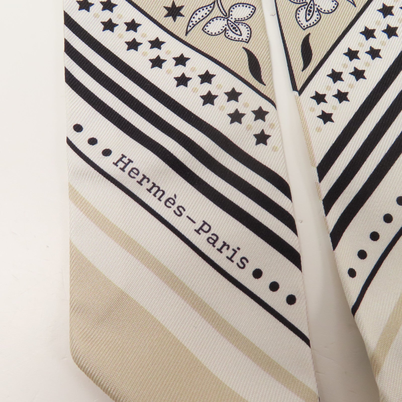 HERMES 絲質Twilly絲巾