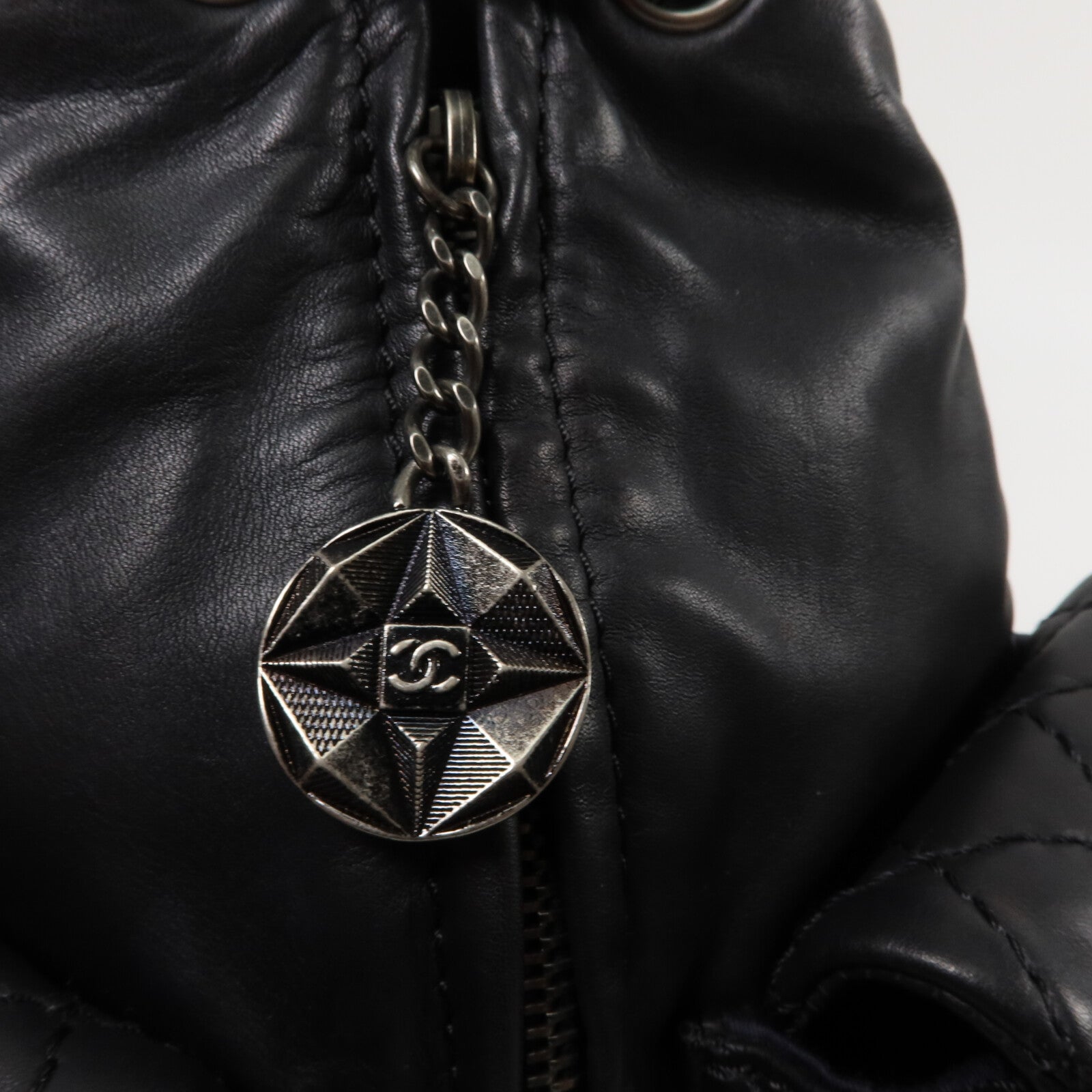 CHANEL 牛皮皮革BlackPack Mini背包