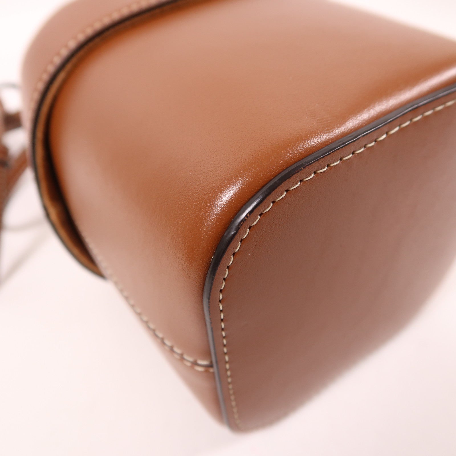CELINE 牛皮皮革Small Box Cuir金扣肩背袋