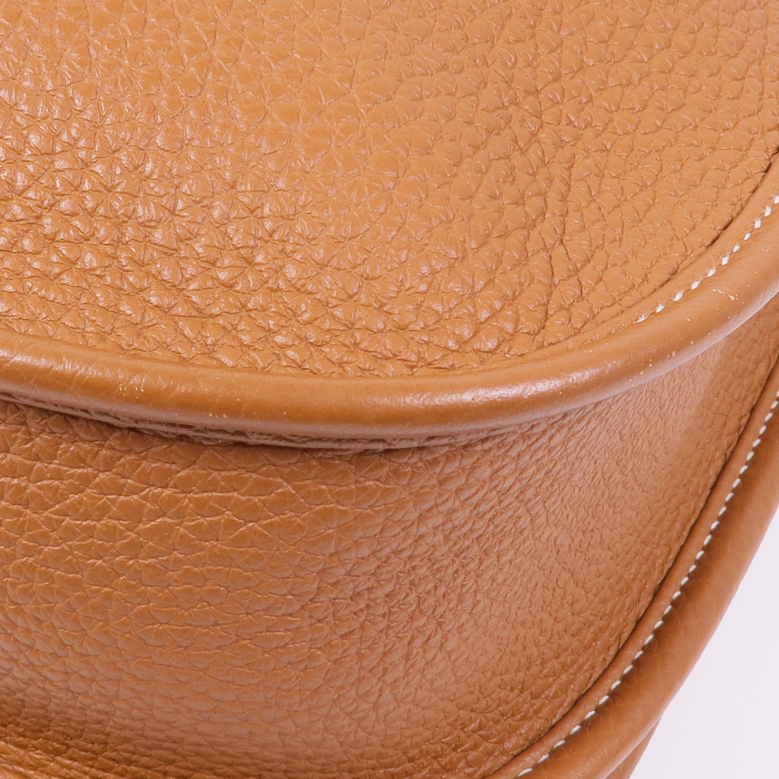 HERMES Clemence皮革Evelyne PM銀扣肩背袋37 Gold