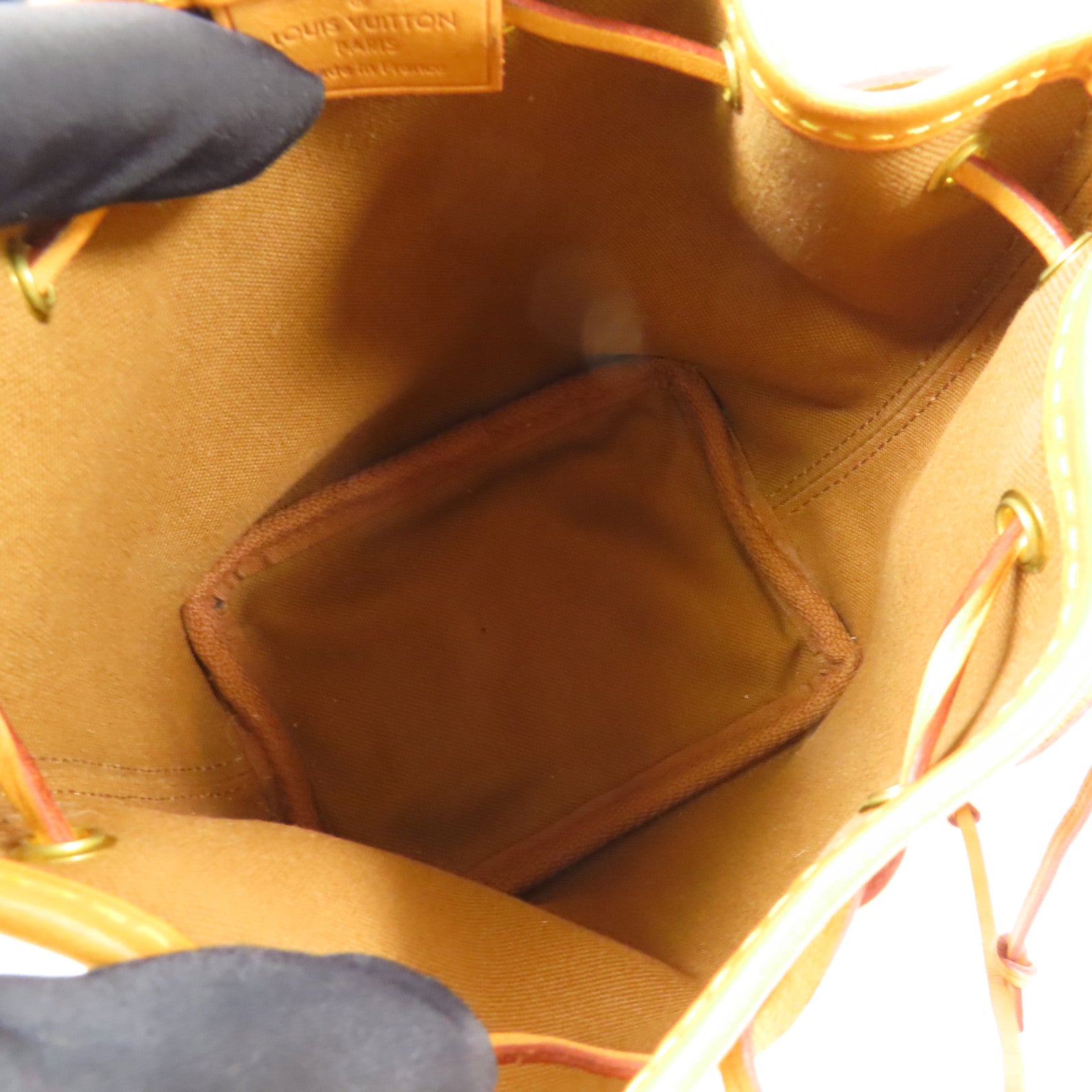 LOUIS VUITTON Monogram Nano Noe金扣肩背袋