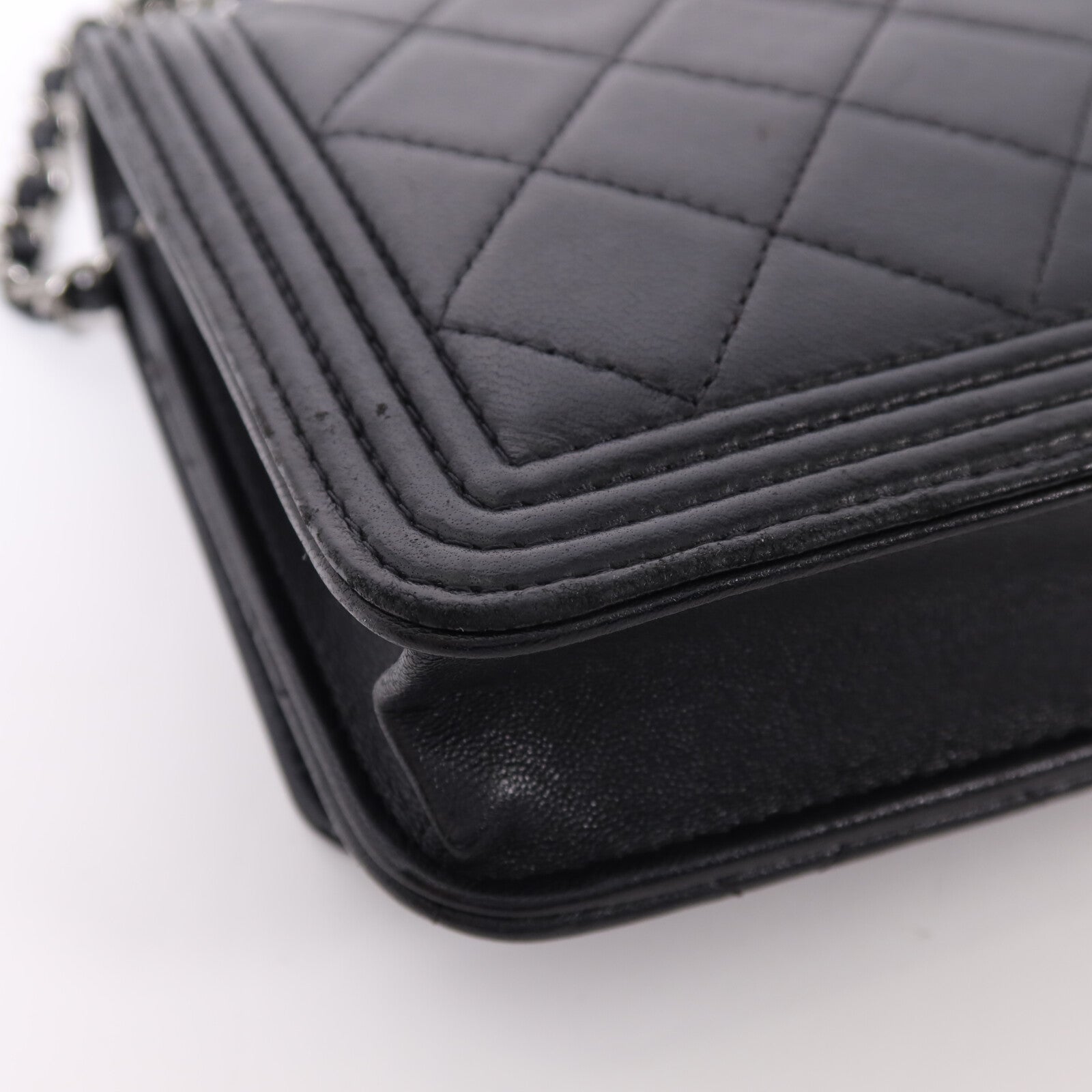 CHANEL 羊皮皮革Boy Wallet On Chain銀扣鏈帶肩背袋
