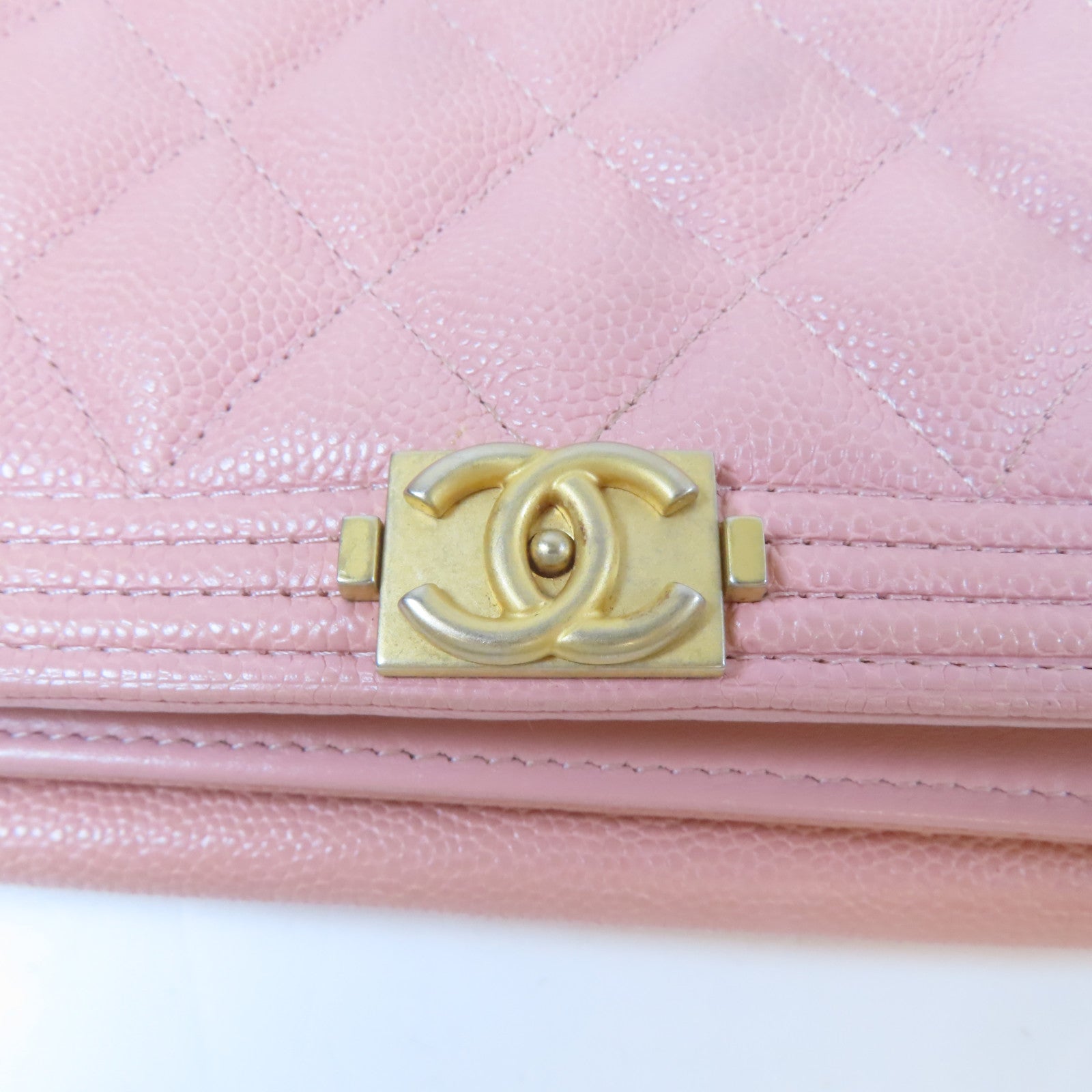 CHANEL 菱格Caviar皮革Boy WOC Wallet On Chain金扣鏈帶肩背袋粉紅色