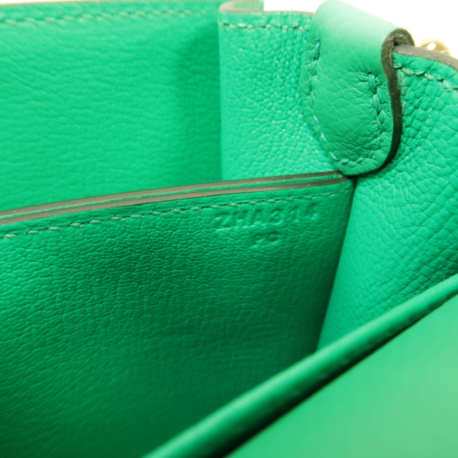 HERMES 【清倉大減價】Evercolor皮革Mini Roulis Shoulder Bag金扣肩背袋Menthe薄荷綠色