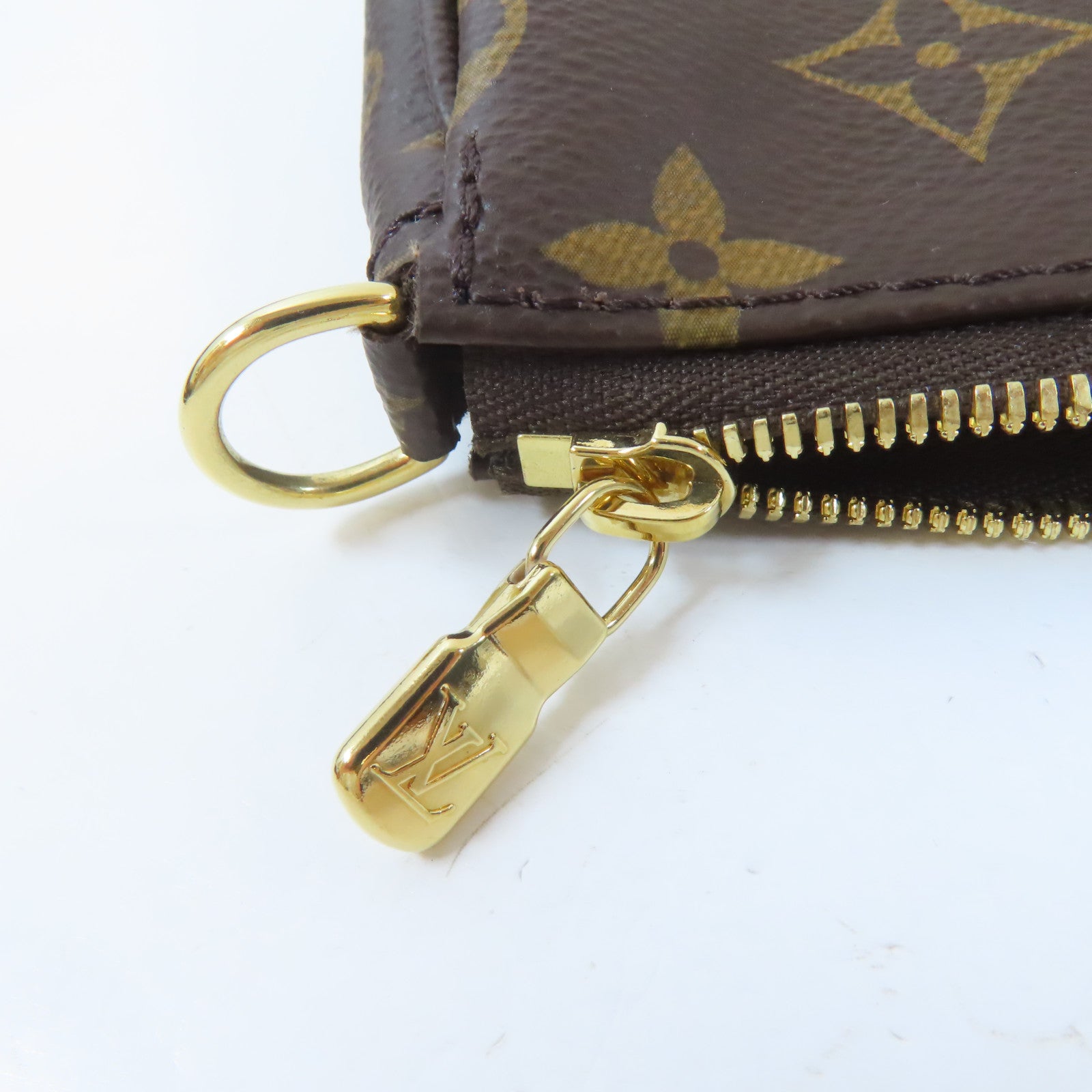 LOUIS VUITTON Monogram Multi Pochette Accessories金扣肩背袋啡色