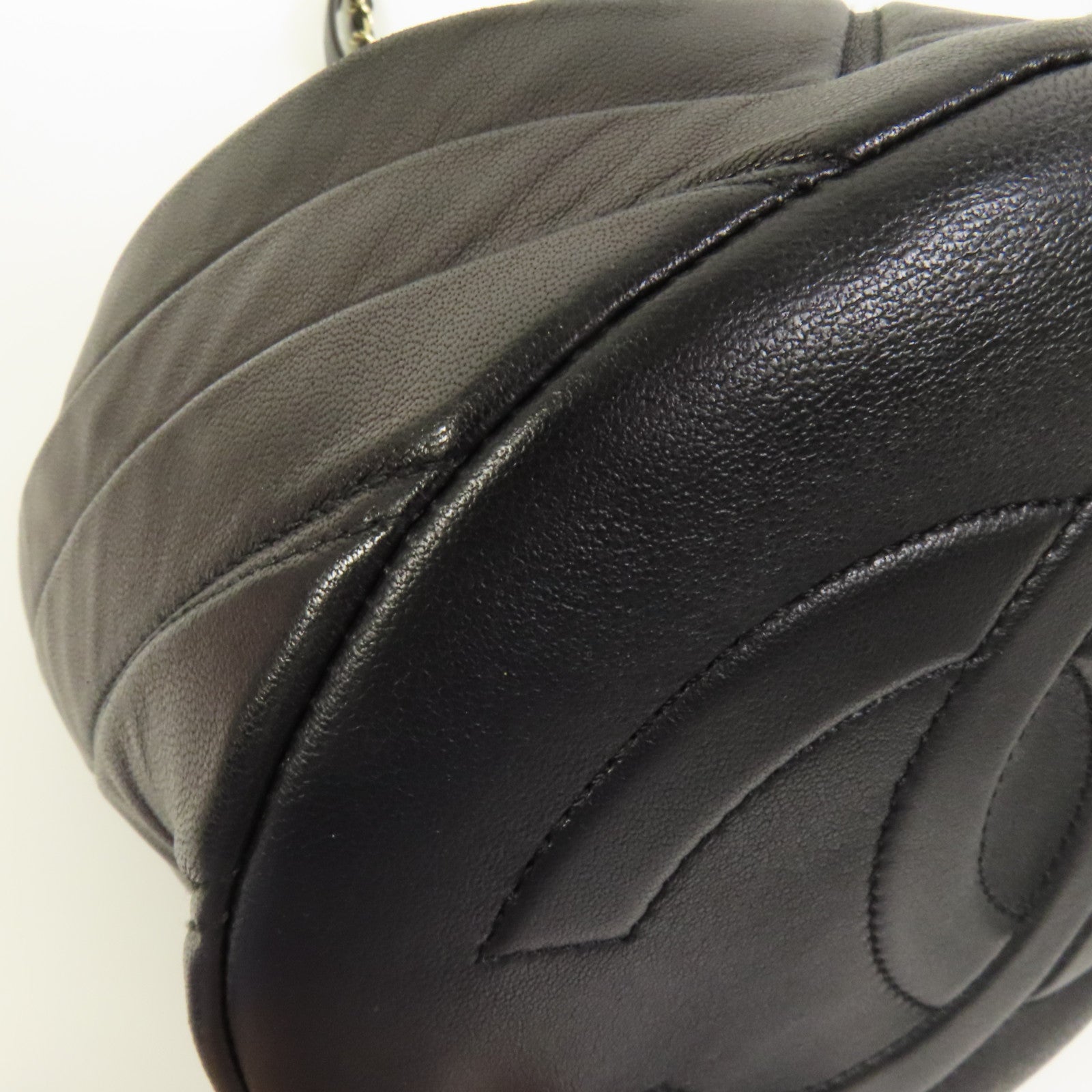 CHANEL 羊皮皮革Chain Shoulder Bag金扣肩背袋