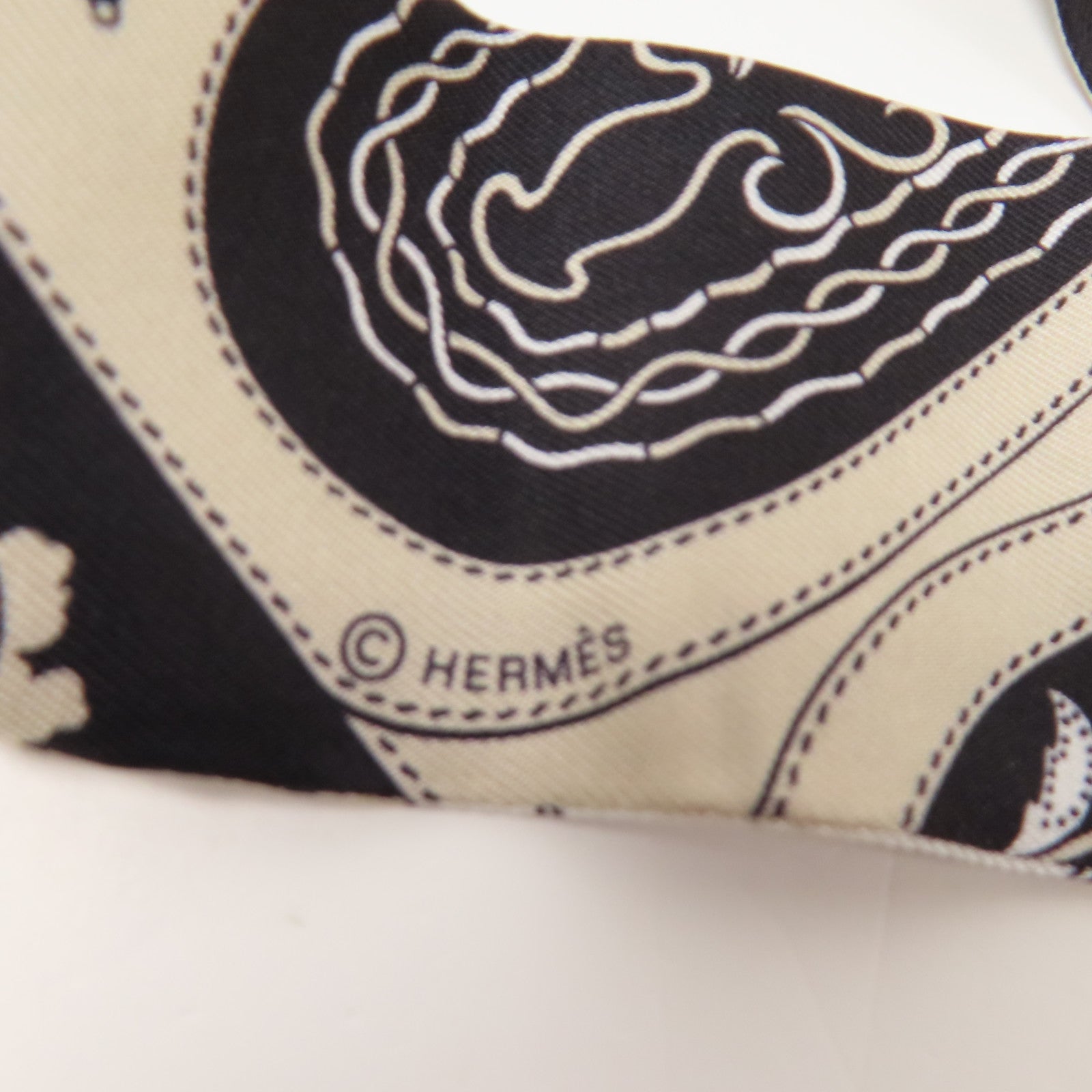 HERMES 絲質Twilly絲巾