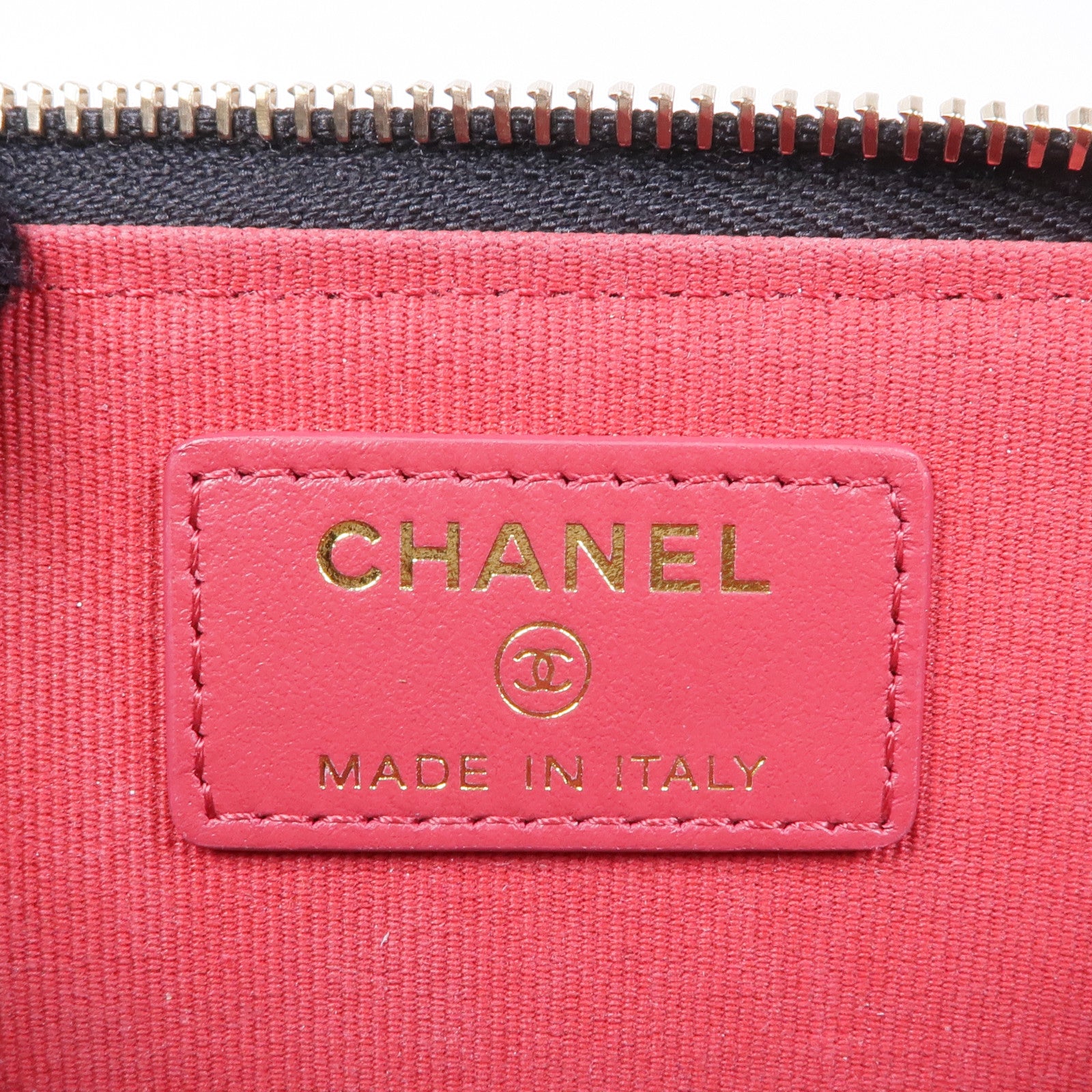 CHANEL 羊皮皮革C19 Card Case金扣卡片套