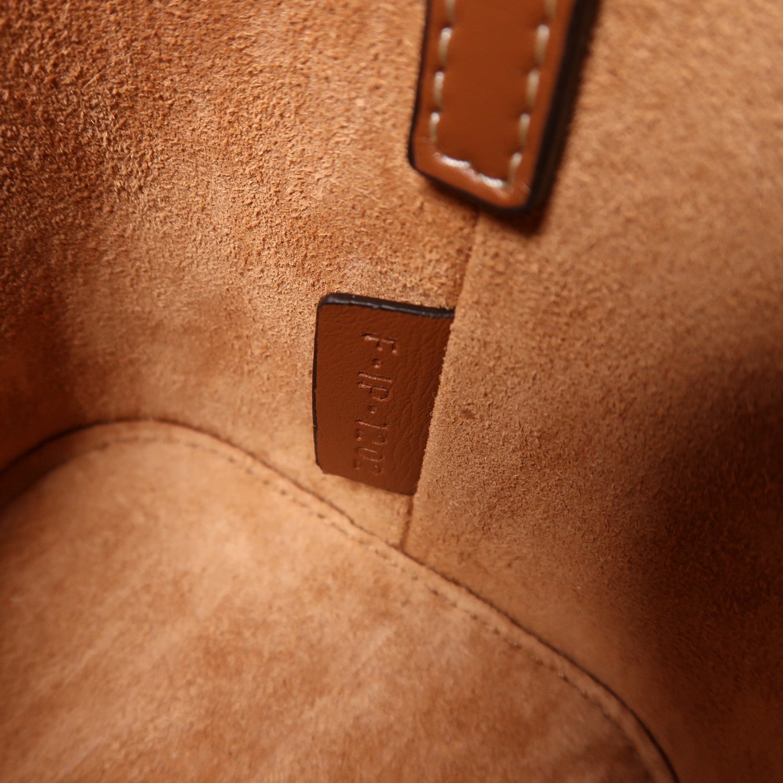 CELINE 牛皮皮革Small Box Cuir金扣肩背袋