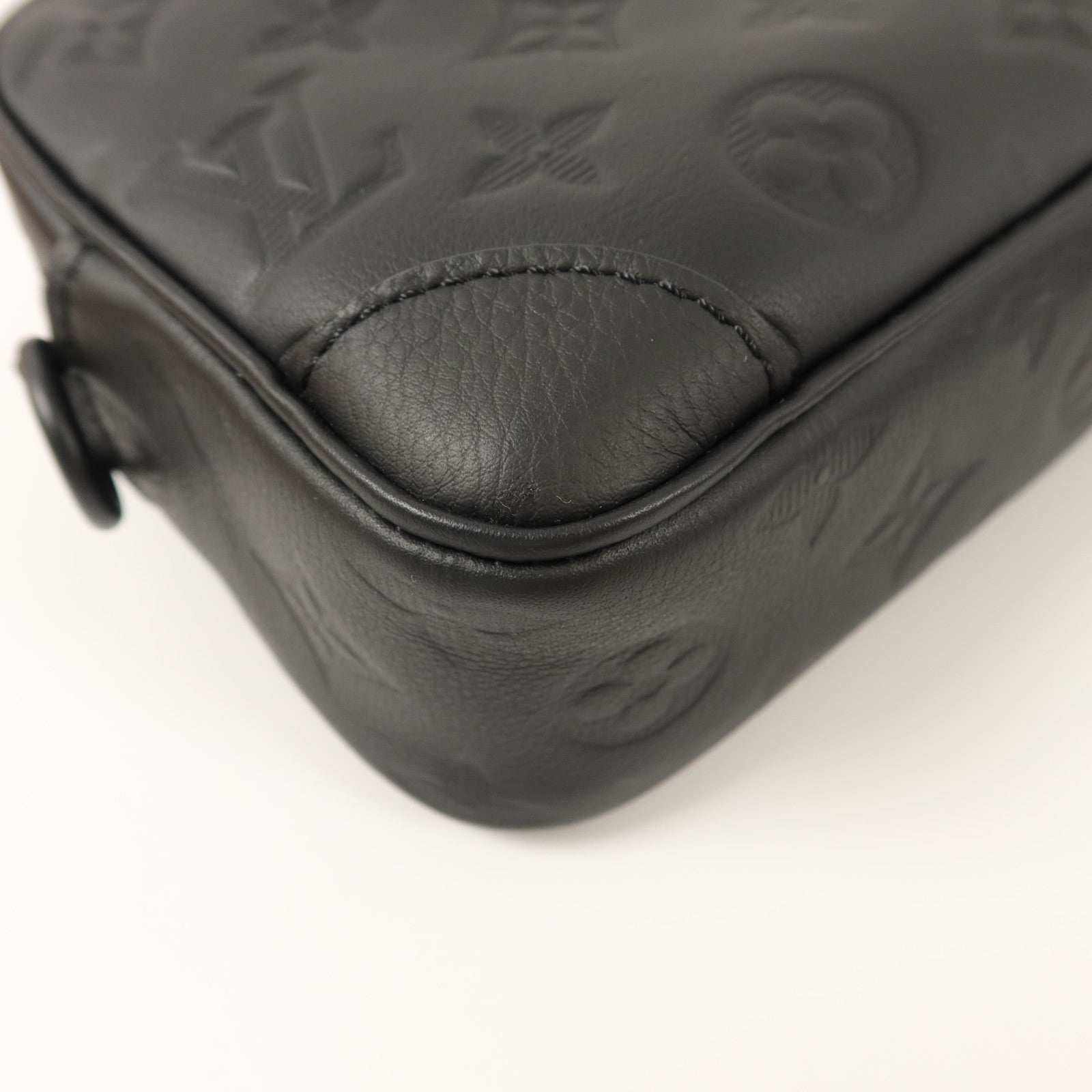 LOUIS VUITTON Monogram Shadow Trocadero Wearable Wallet肩背袋