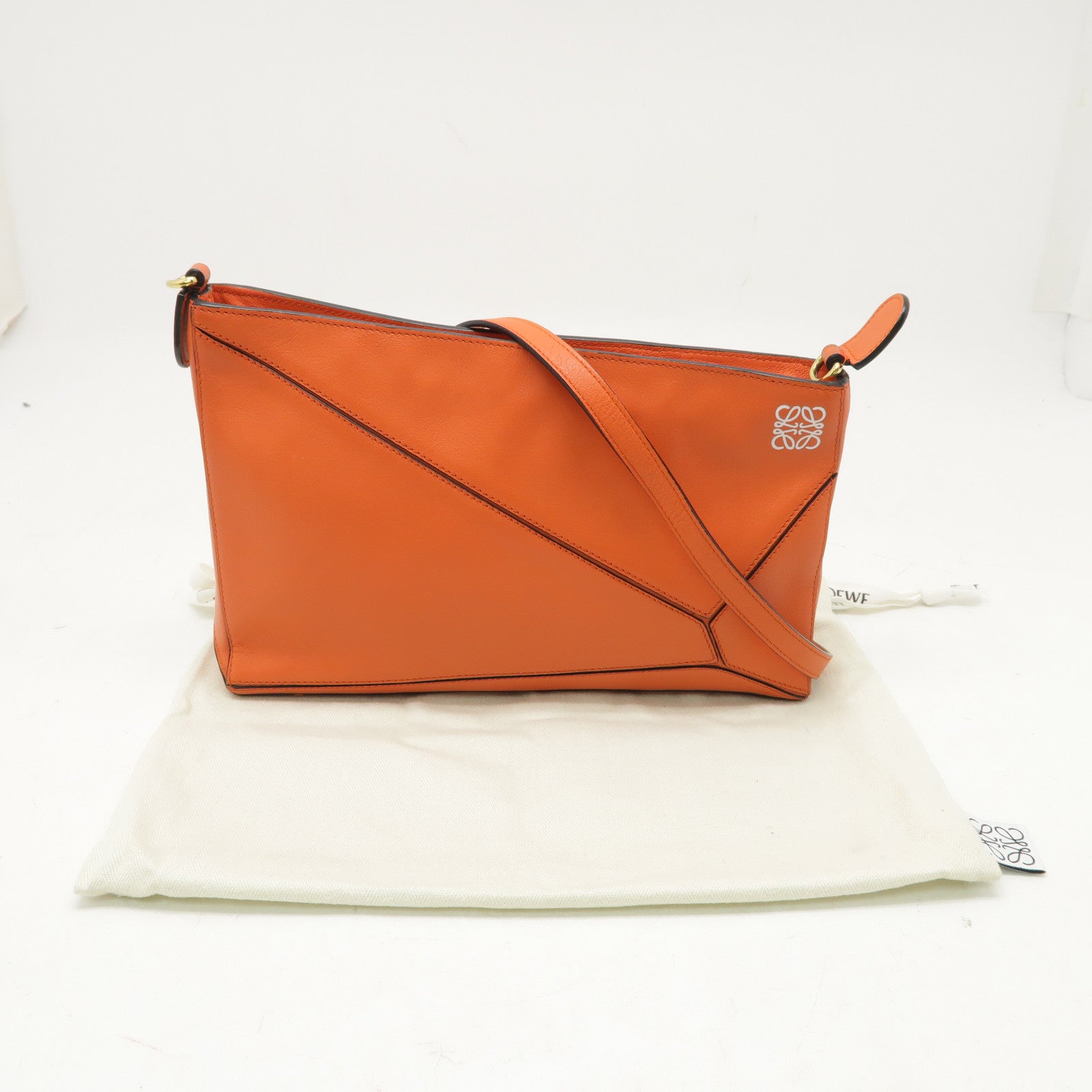 LOEWE 【激減優惠】牛皮皮革Puzzle Pouch金扣肩背袋橙色