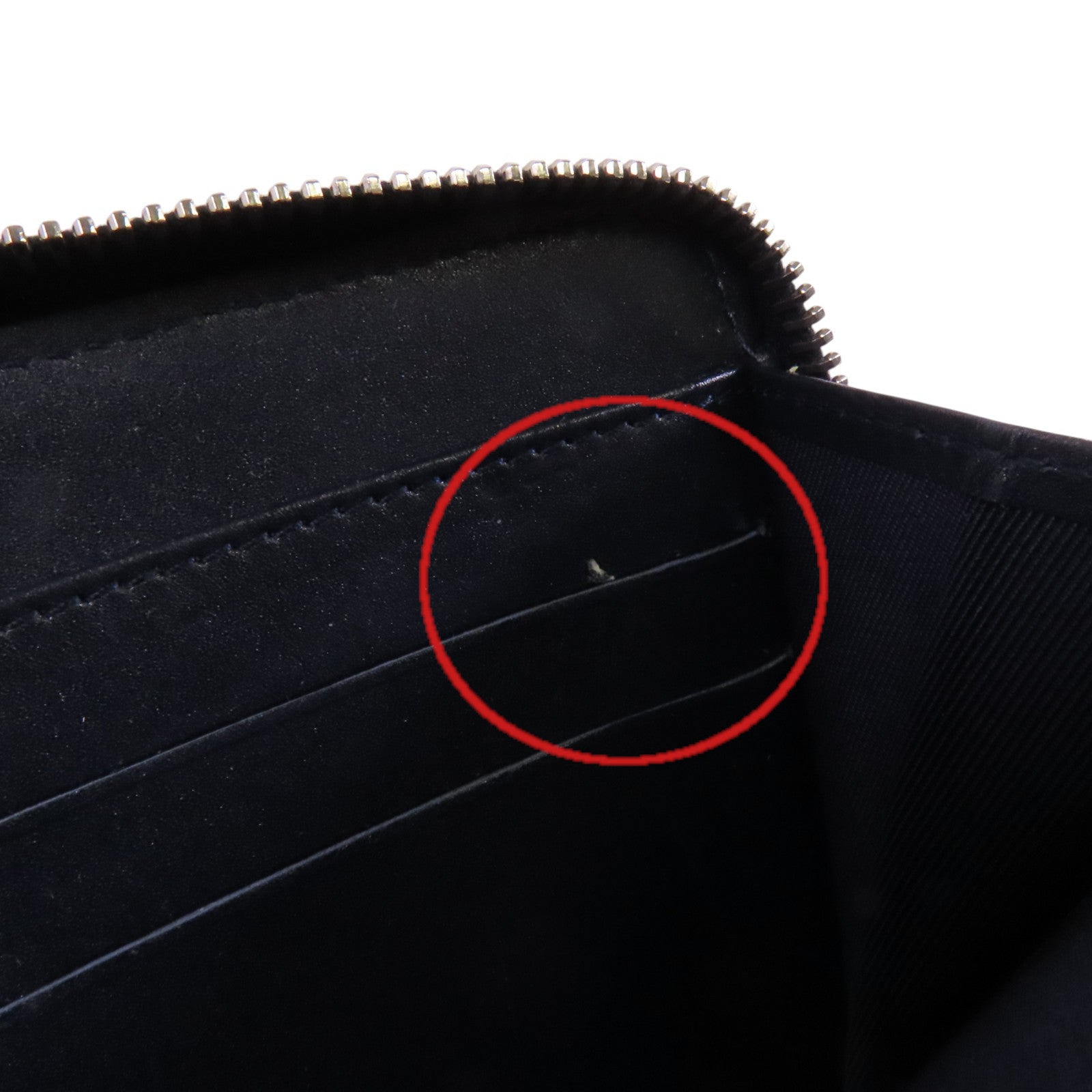 CHANEL 牛皮皮革Round Long Wallet銀扣拉鏈長錢包