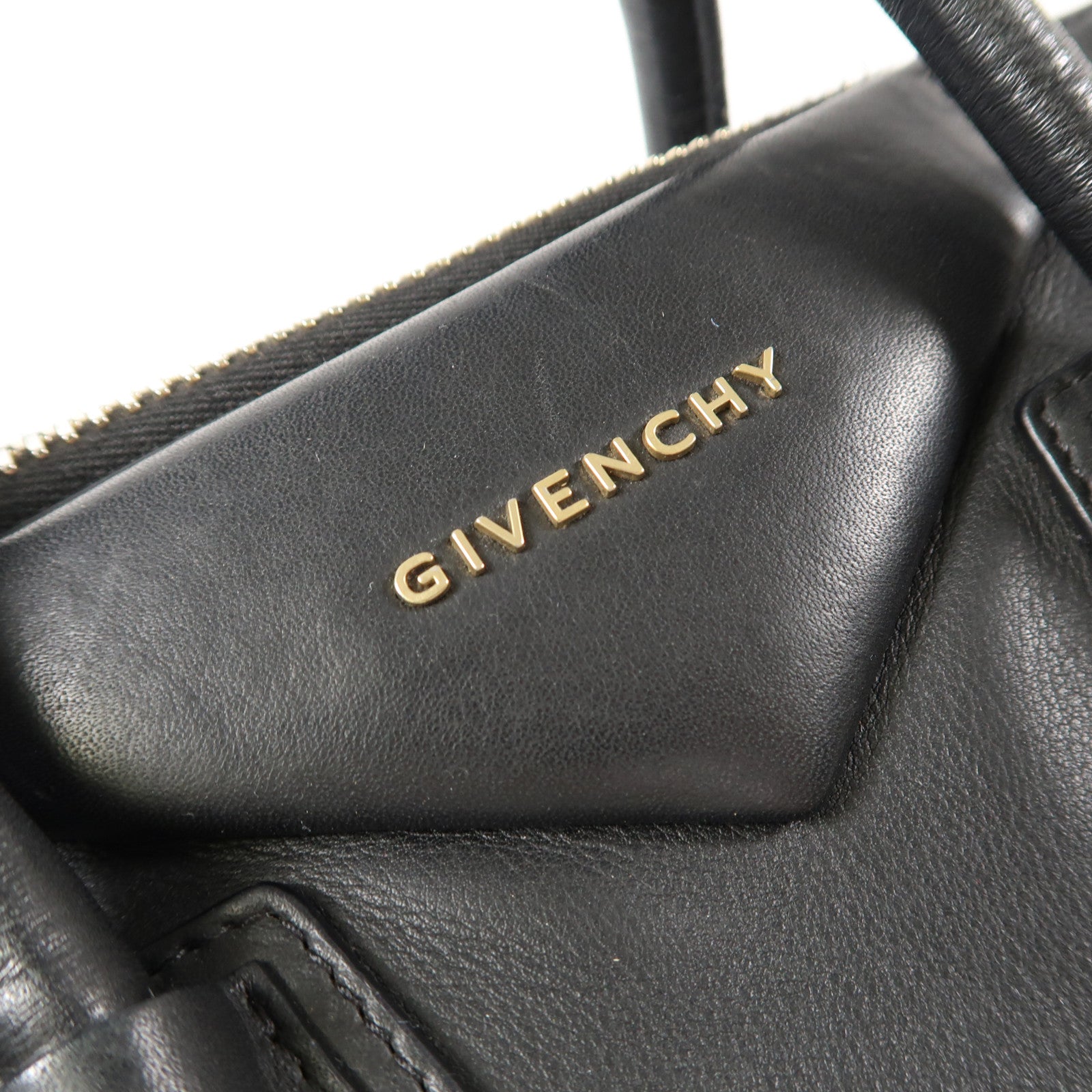 GIVENCHY 牛皮皮革2 Way Shoulder金扣手挽肩背兩用袋