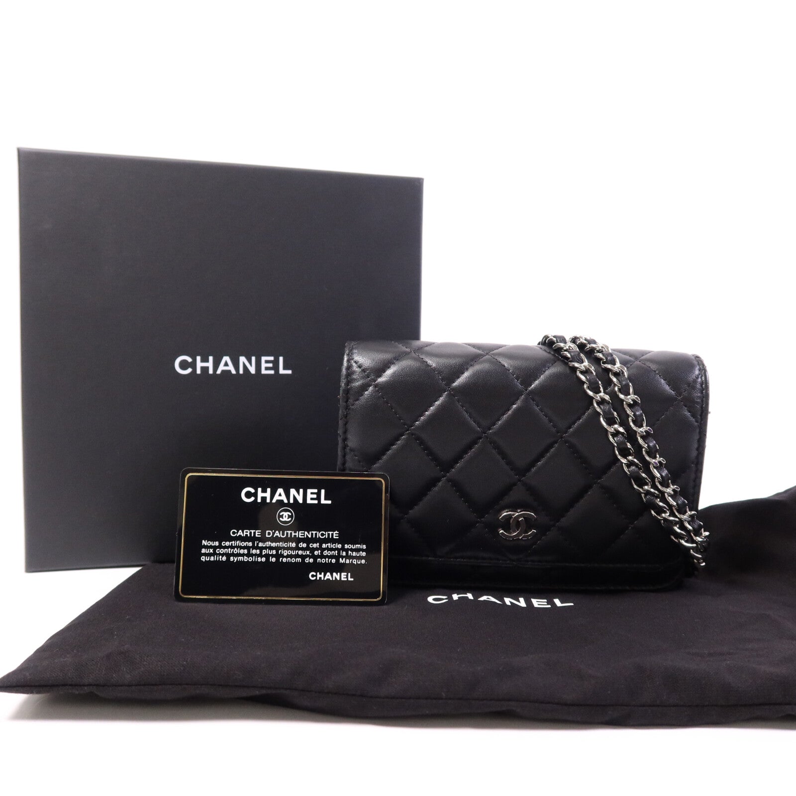 CHANEL 羊皮皮革Mini Wallet On Chain銀扣鏈帶肩背袋