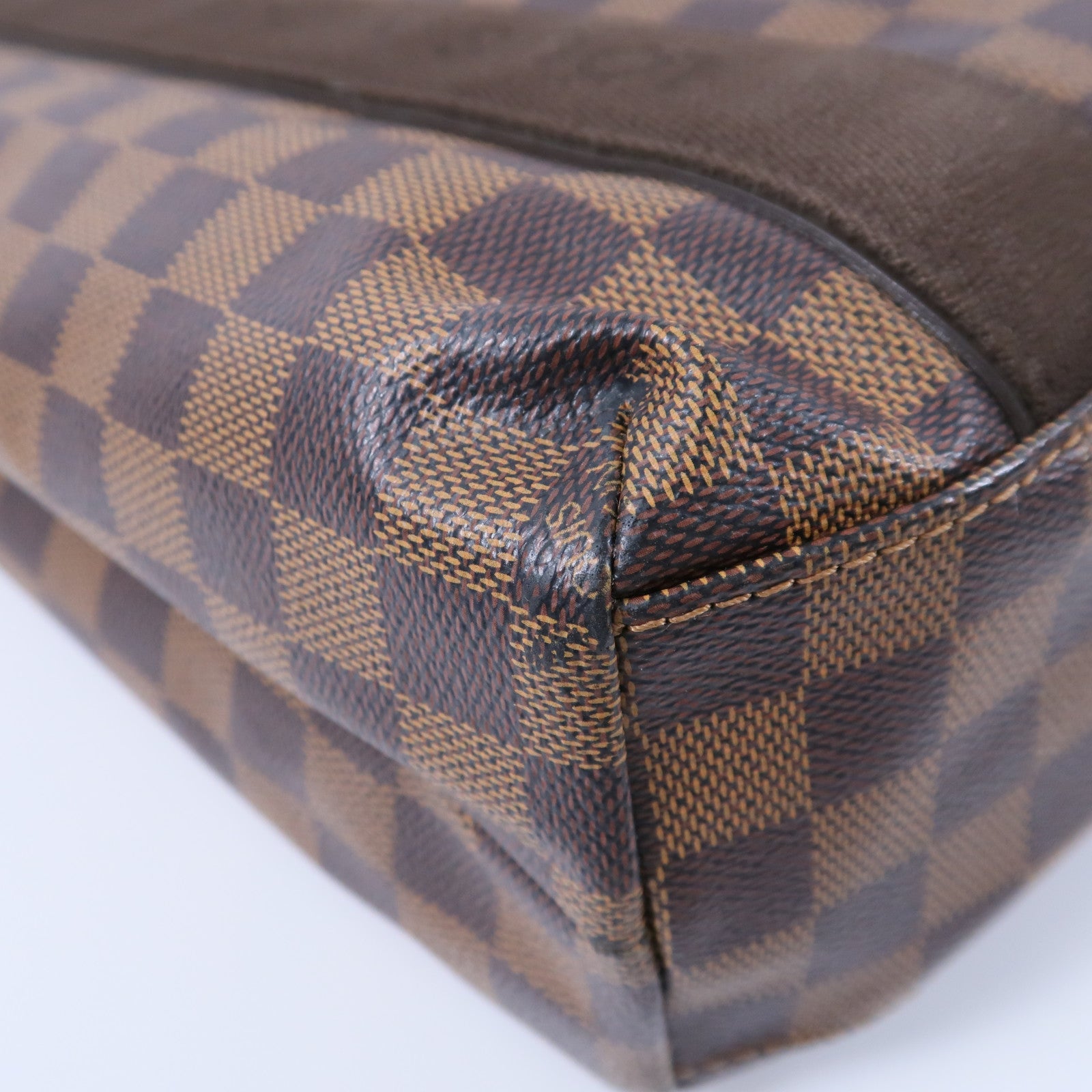 LOUIS VUITTON Damier Beaubourg肩背袋
