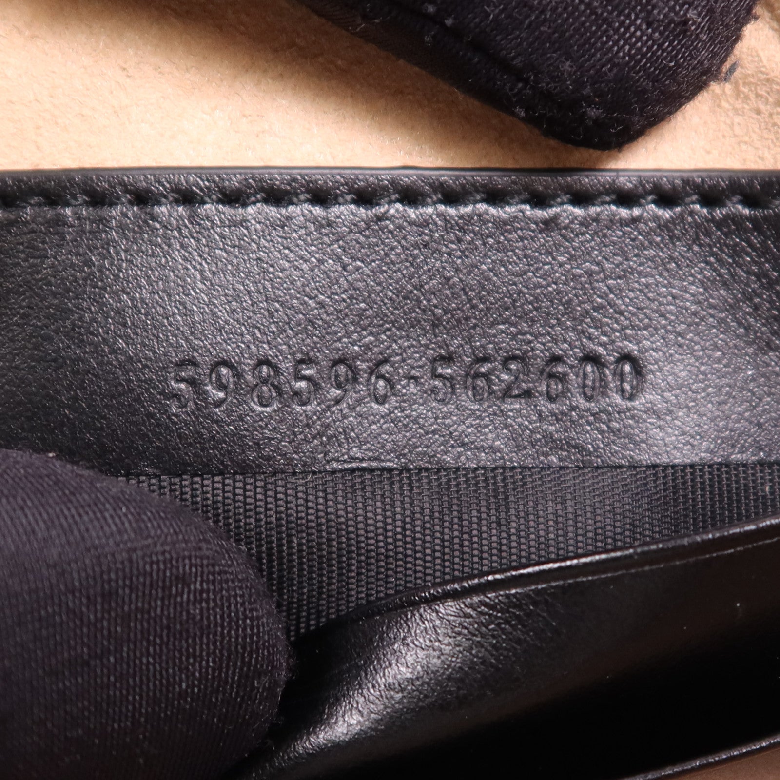 GUCCI 牛皮皮革GG Marmont金扣鏈帶肩背袋