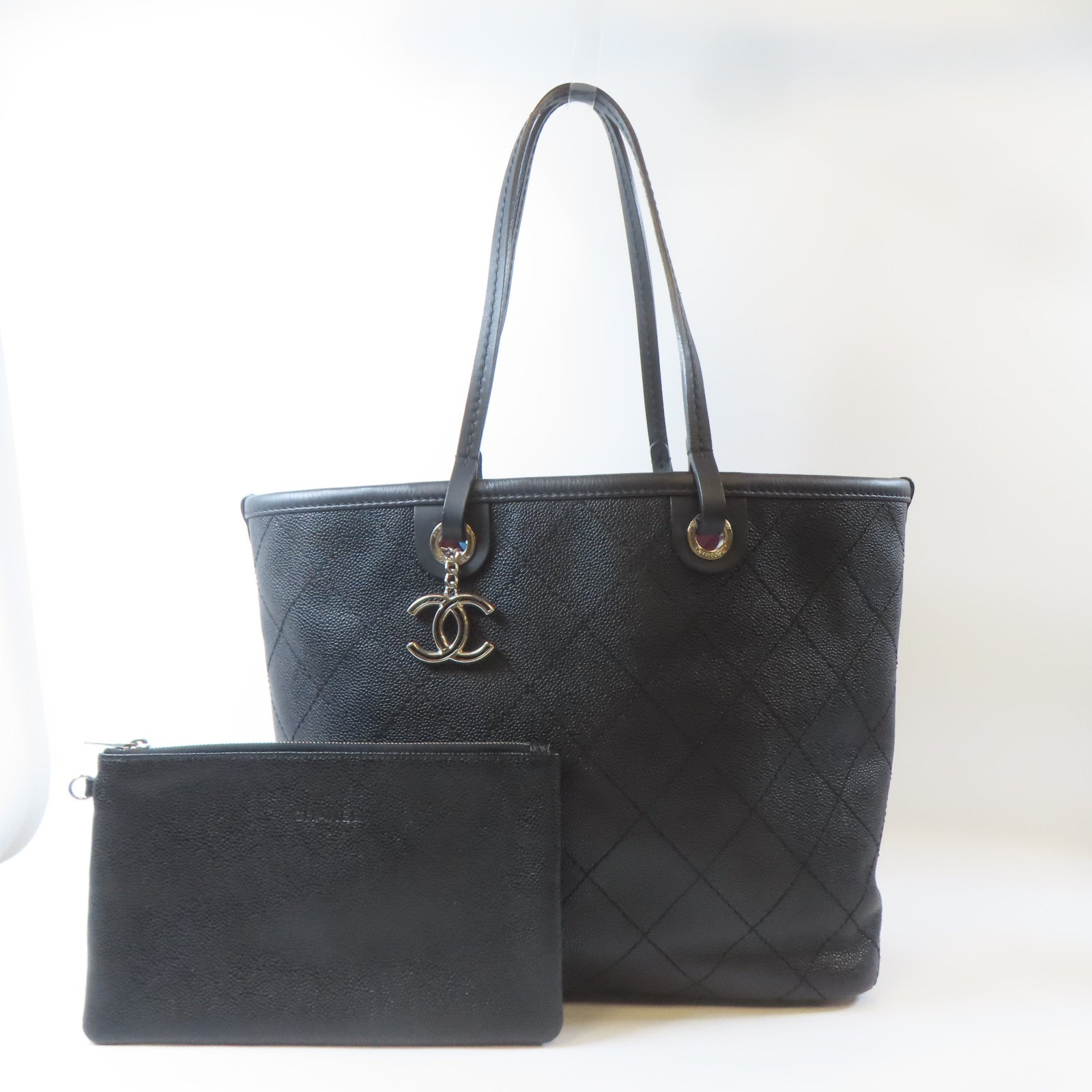 CHANEL 【激減優惠】菱格Caviar皮革Totebag銀扣手挽袋黑色
