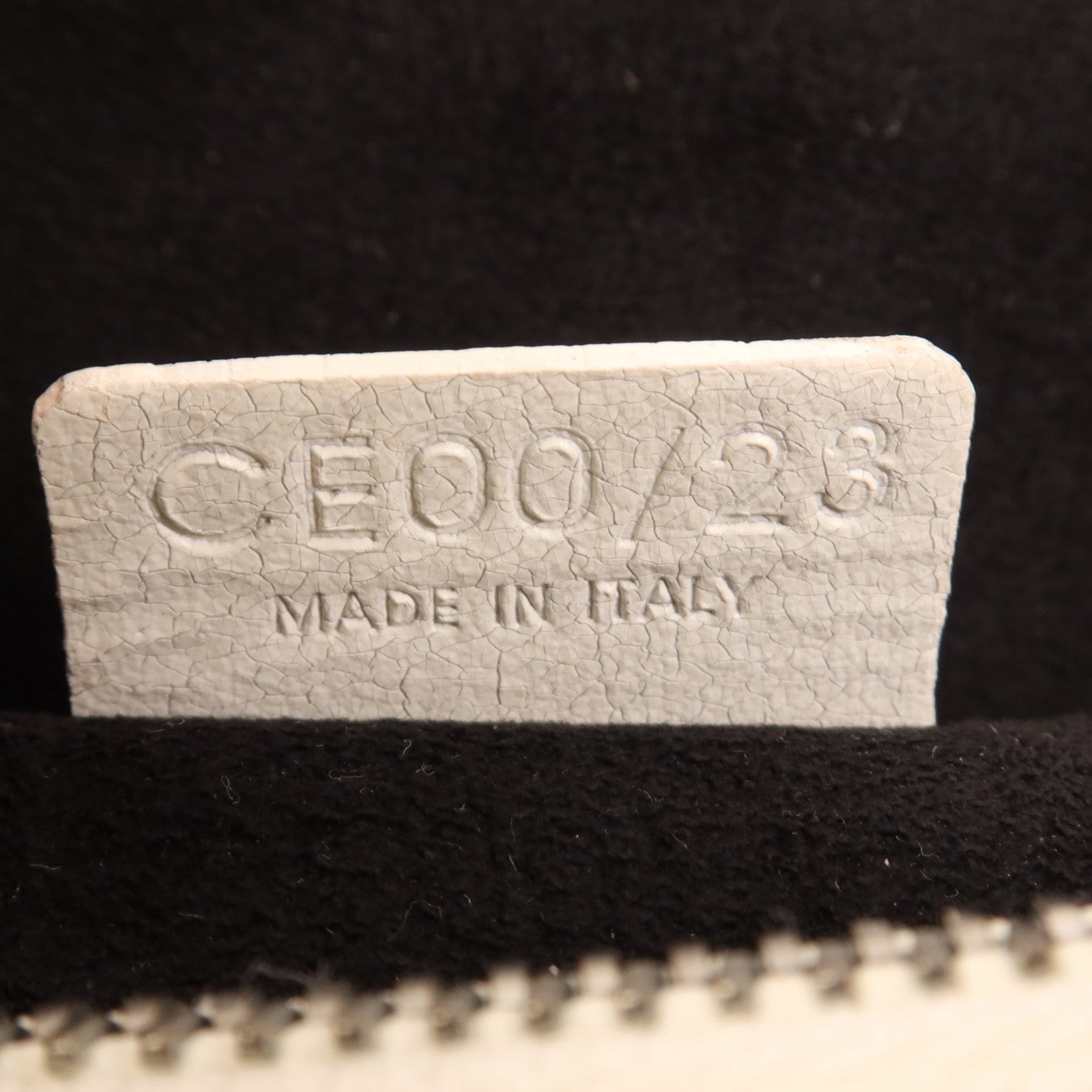 CELINE 牛皮皮革Boogie銀扣手挽袋