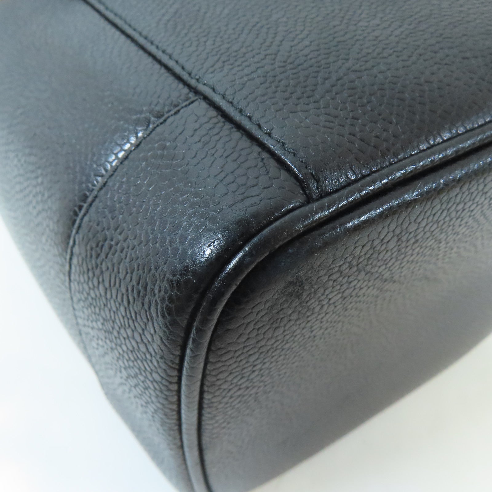 CHANEL 菱格Caviar皮革Vintage Vanity Bag金扣手挽袋黑色