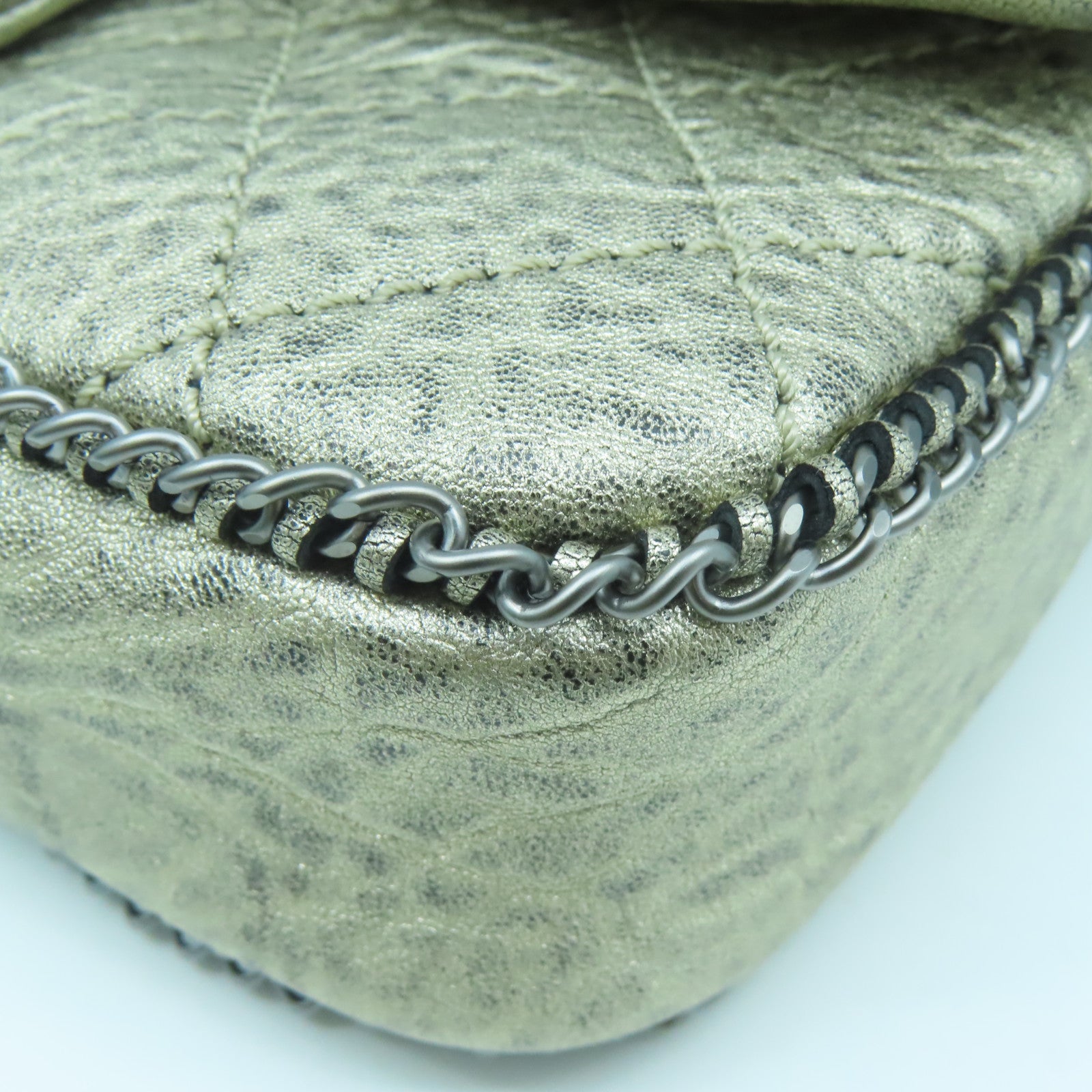 CHANEL rhombic cowhide leather Chain Shoulder Bag silver buckle chain shoulder bag gold