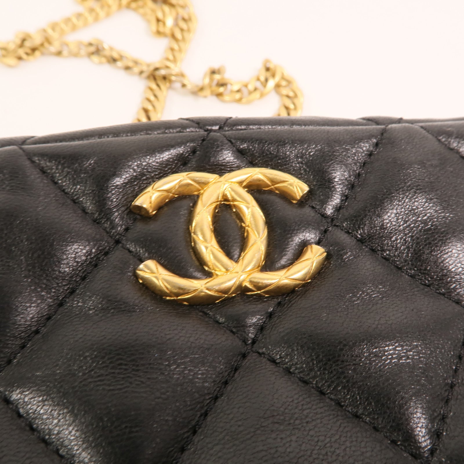 CHANEL 【激減優惠】羊皮皮革Chain Shoulder金扣鏈帶肩背袋