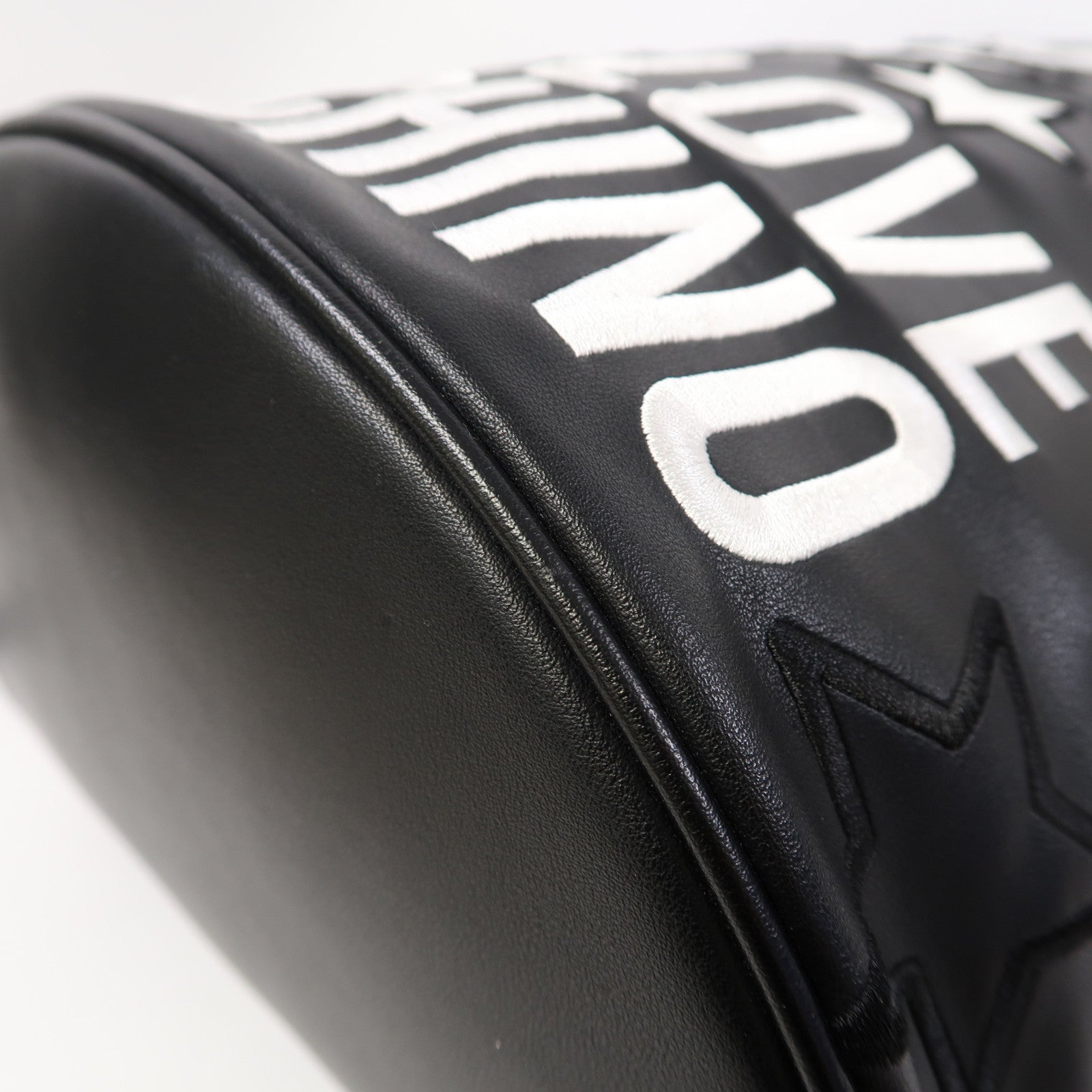 MOSCHINO 皮革Love Moschino Backpack金扣背包黑色