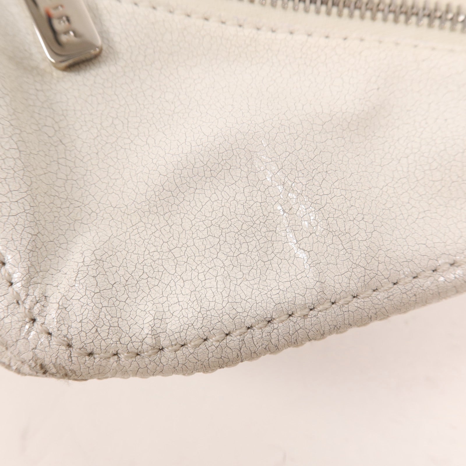 CELINE 牛皮皮革Boogie銀扣手挽袋